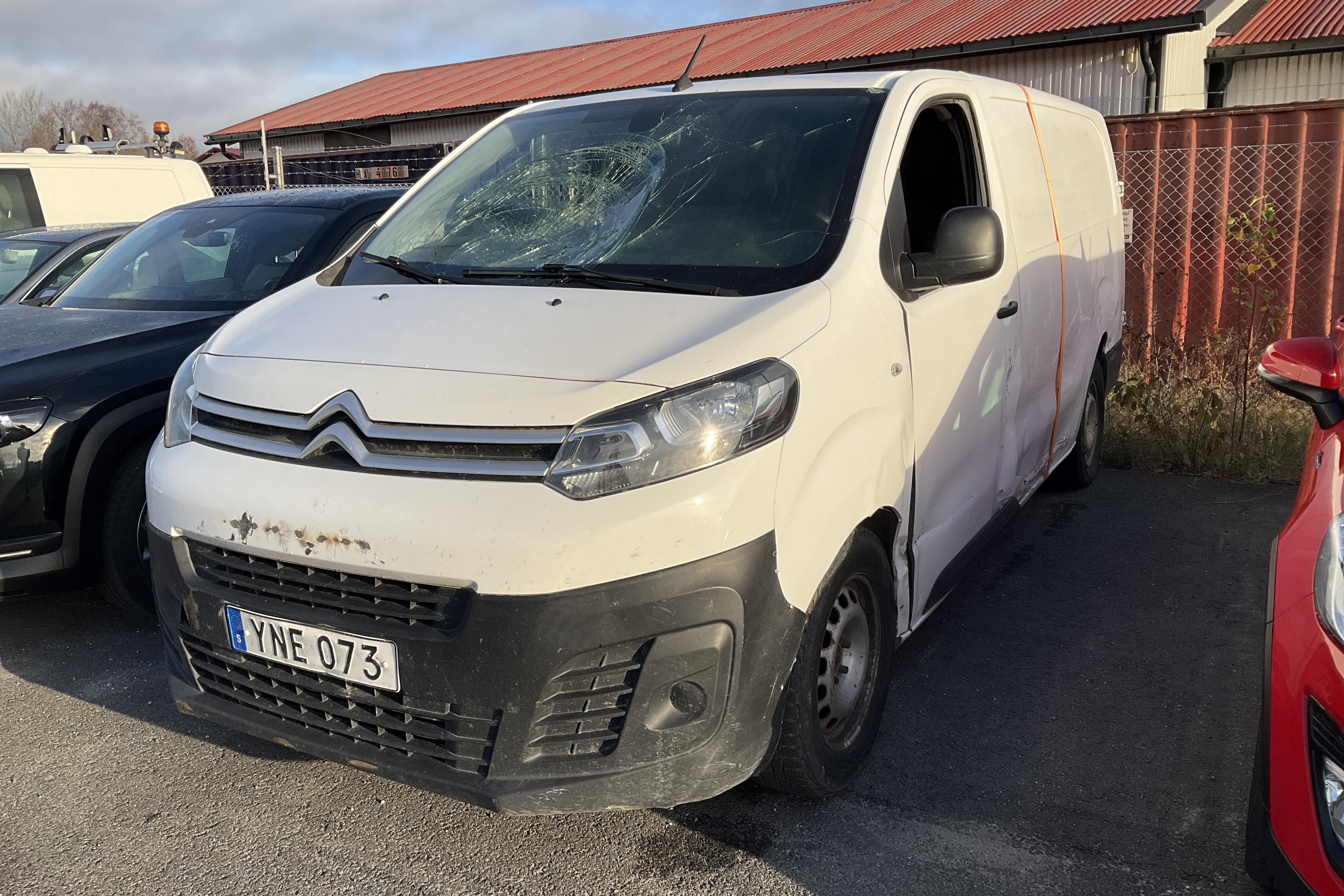 Citroen Jumpy III 2.0 BlueHDI Skåp (180hk) - 15 182 mil - Automat - vit - 2017