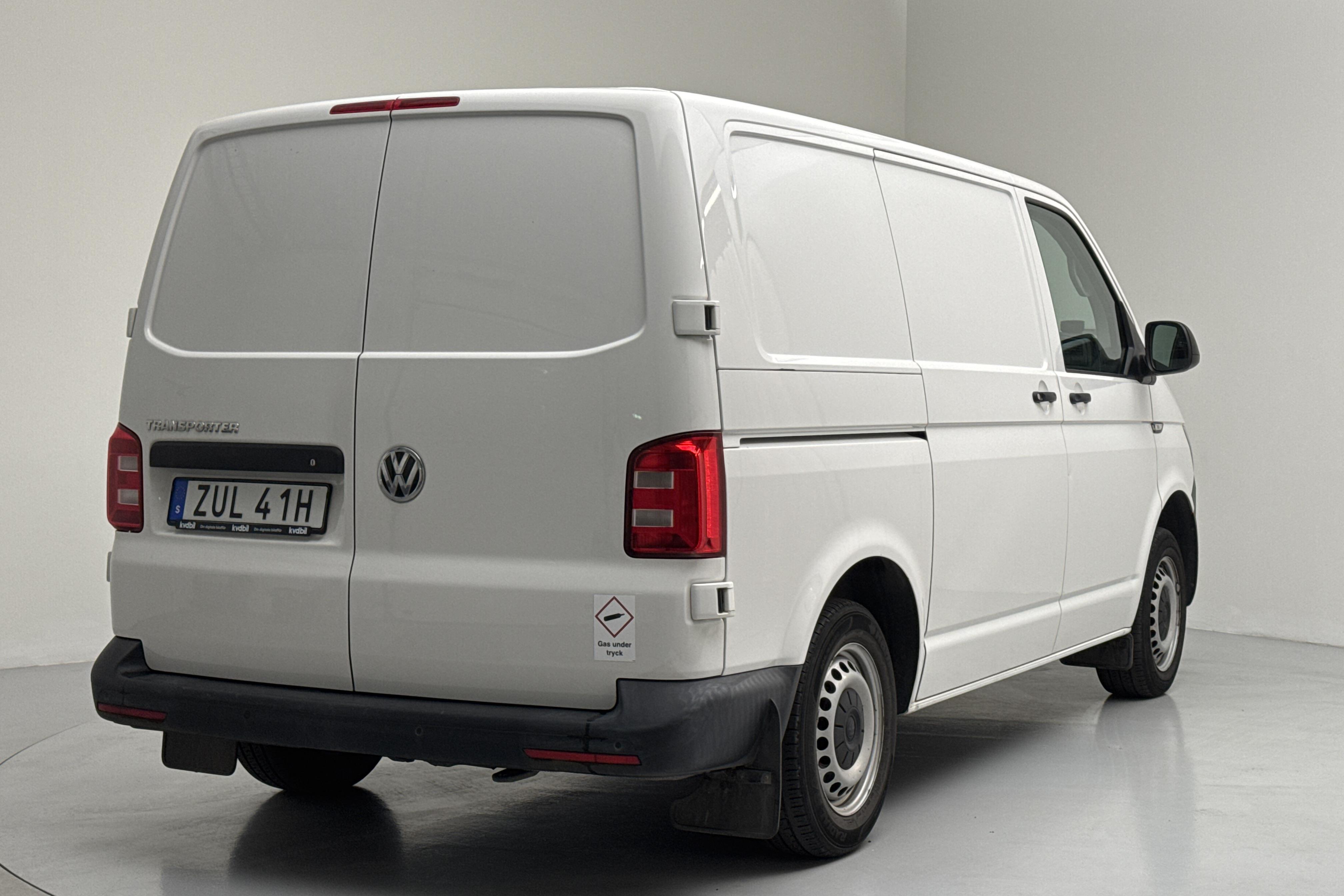 VW Transporter T6 2.0 TDI BMT Skåp (150hk) - 79 240 km - Automaatne - valge - 2019