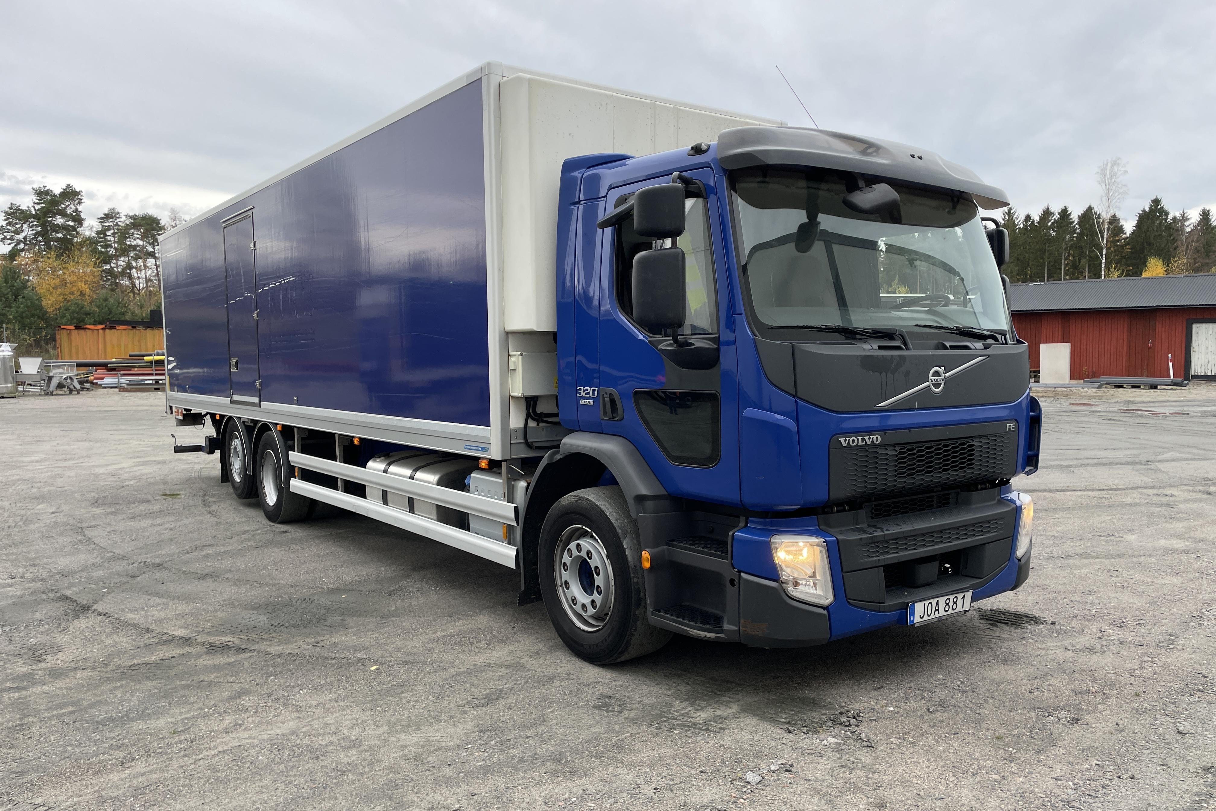 Volvo FE320 - 396 465 km - Automaattinen - sininen - 2016