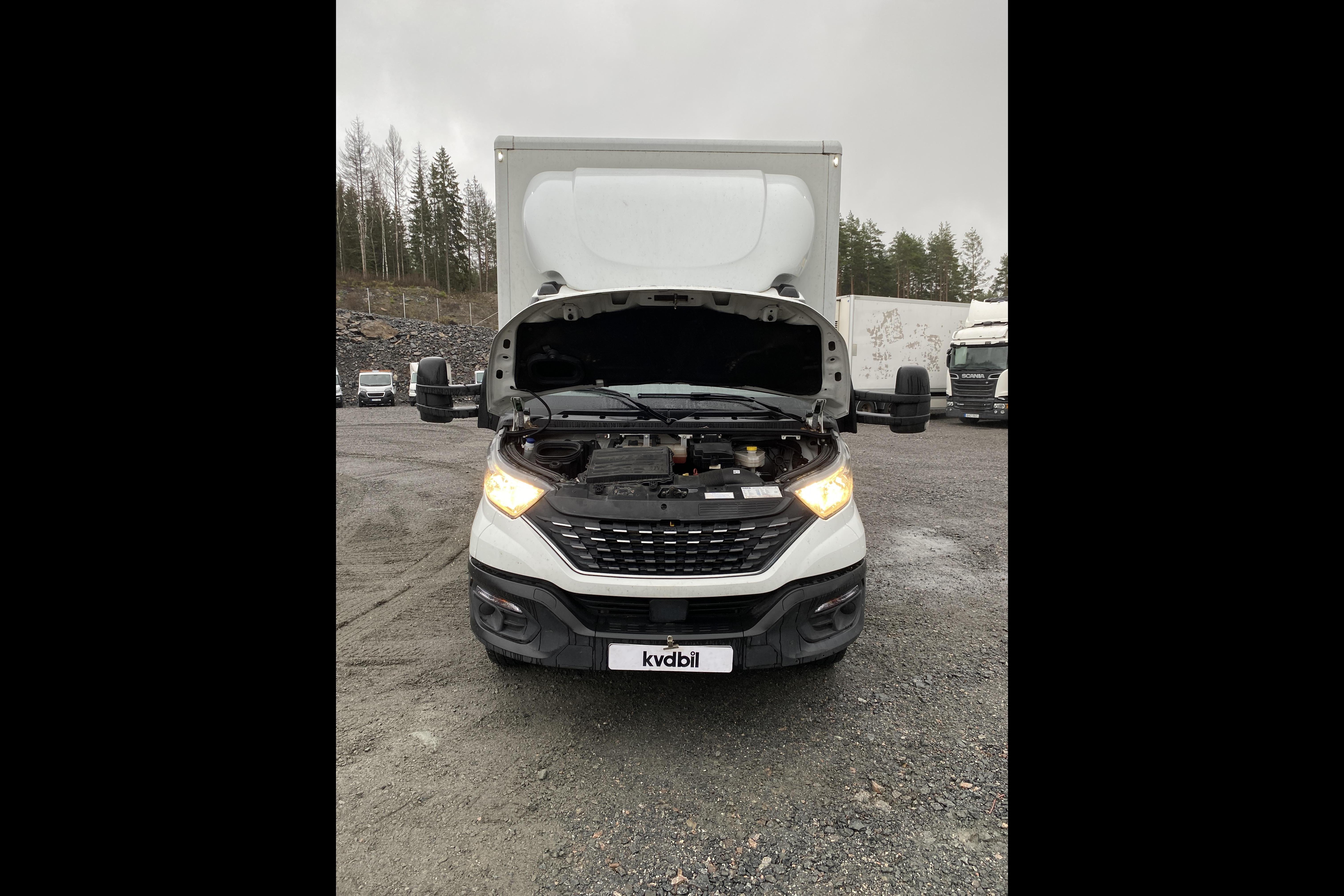 IVECO Daily 70 - 89 524 km - Automatic - white - 2020