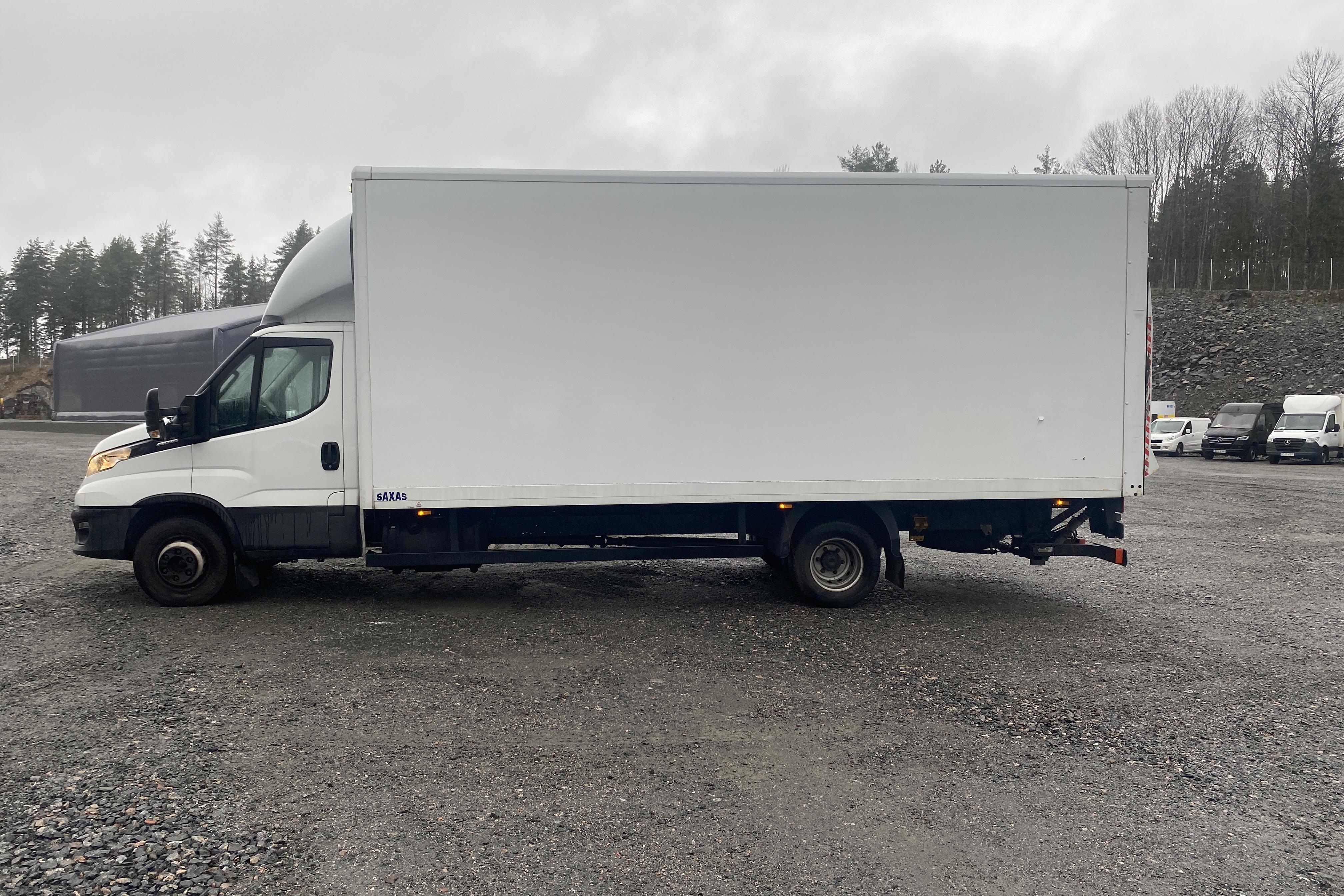 IVECO Daily 70 - 89 524 km - Automatic - white - 2020