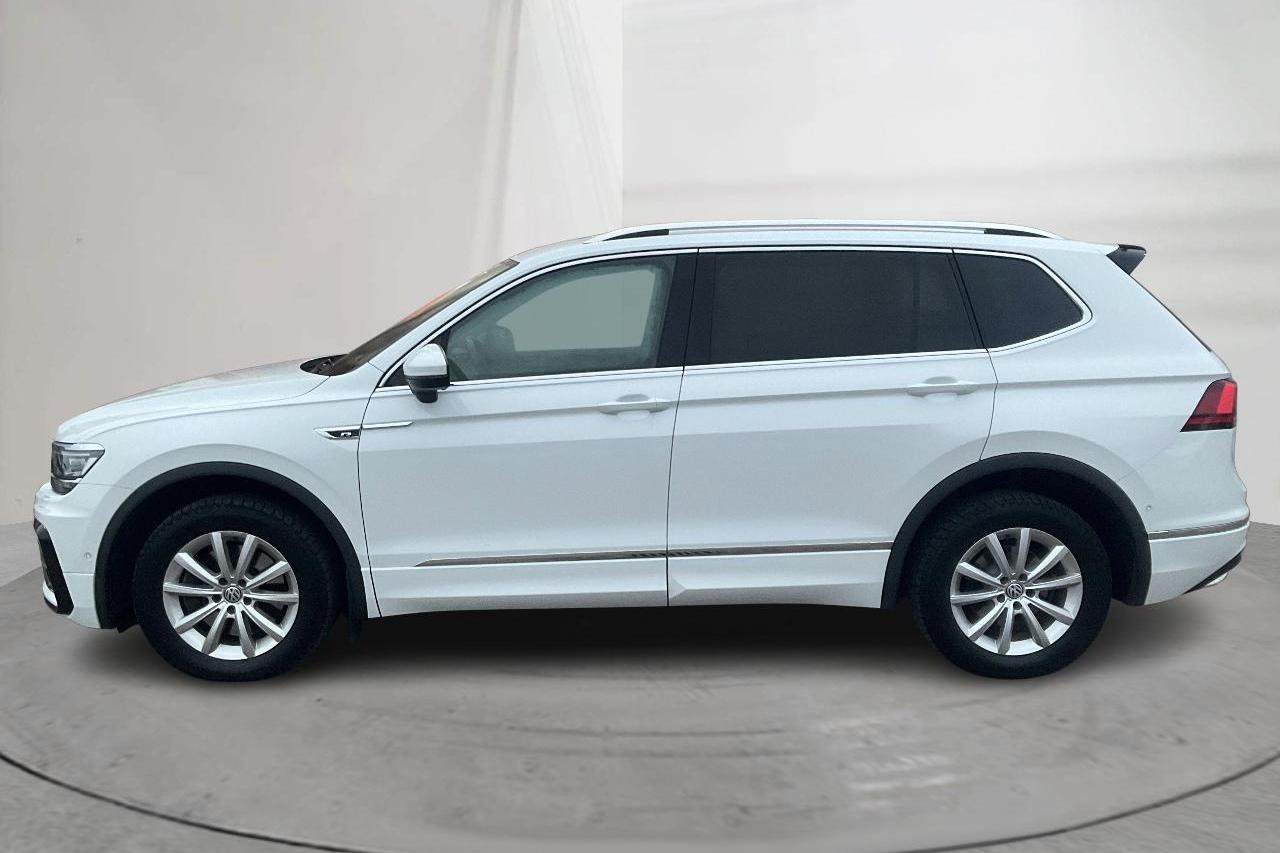 VW Tiguan 2.0 TDI 4MOTION (200hk) - 8 954 mil - Automat - vit - 2021