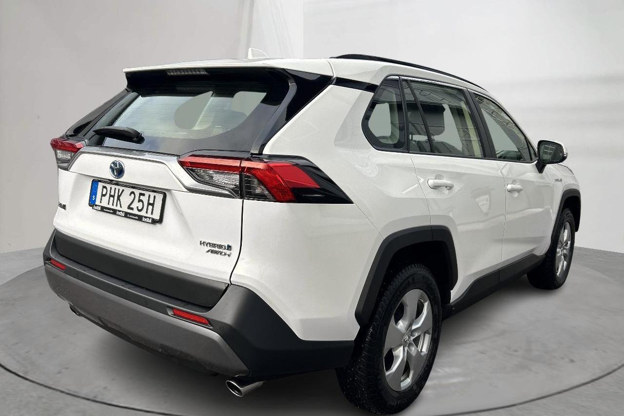 Toyota RAV4 2.5 HSD AWD (222hk) - 47 830 km - Automatyczna - biały - 2022