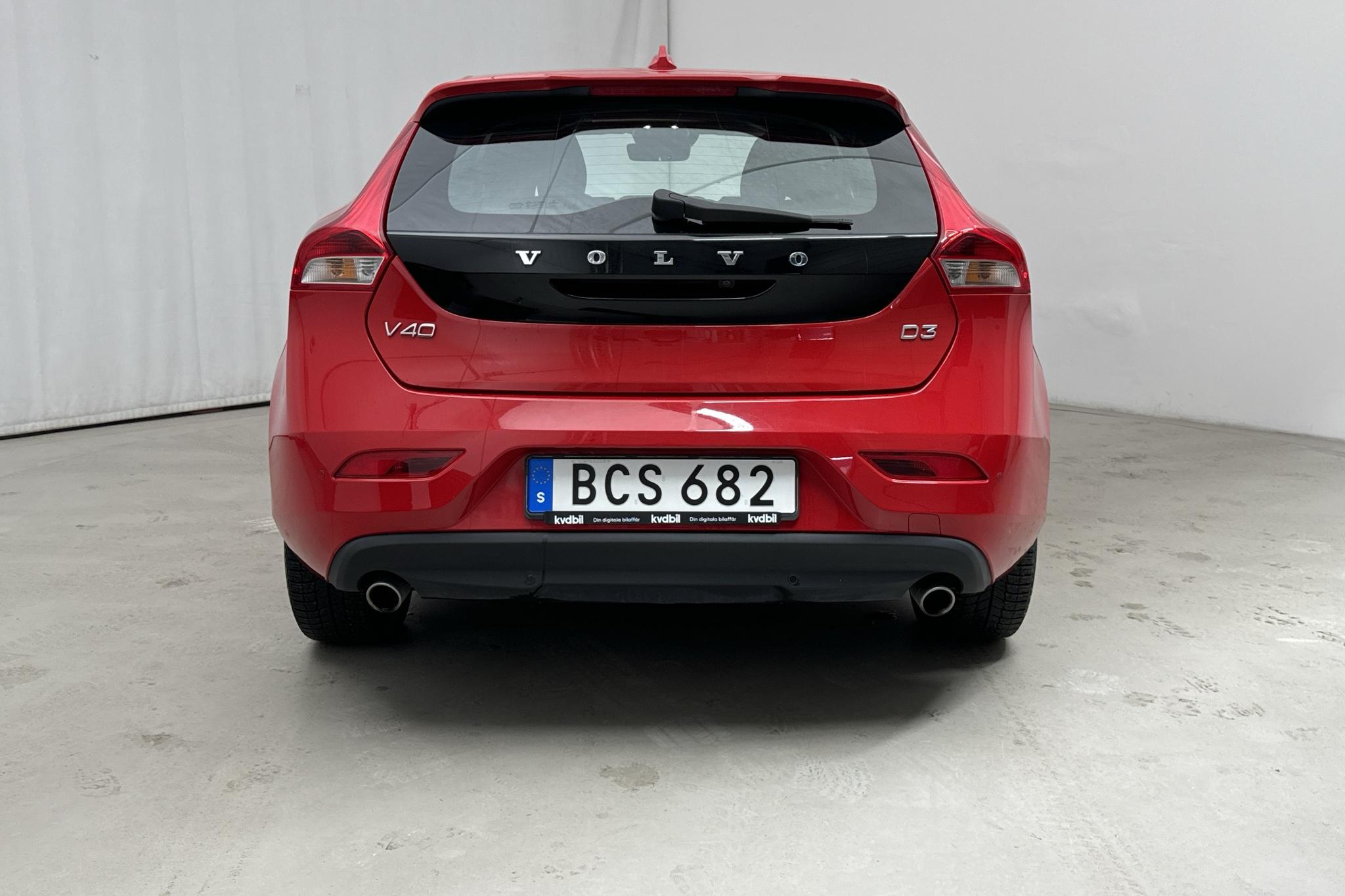 Volvo V40 D3 (150hk) - 64 610 km - Automatic - red - 2016