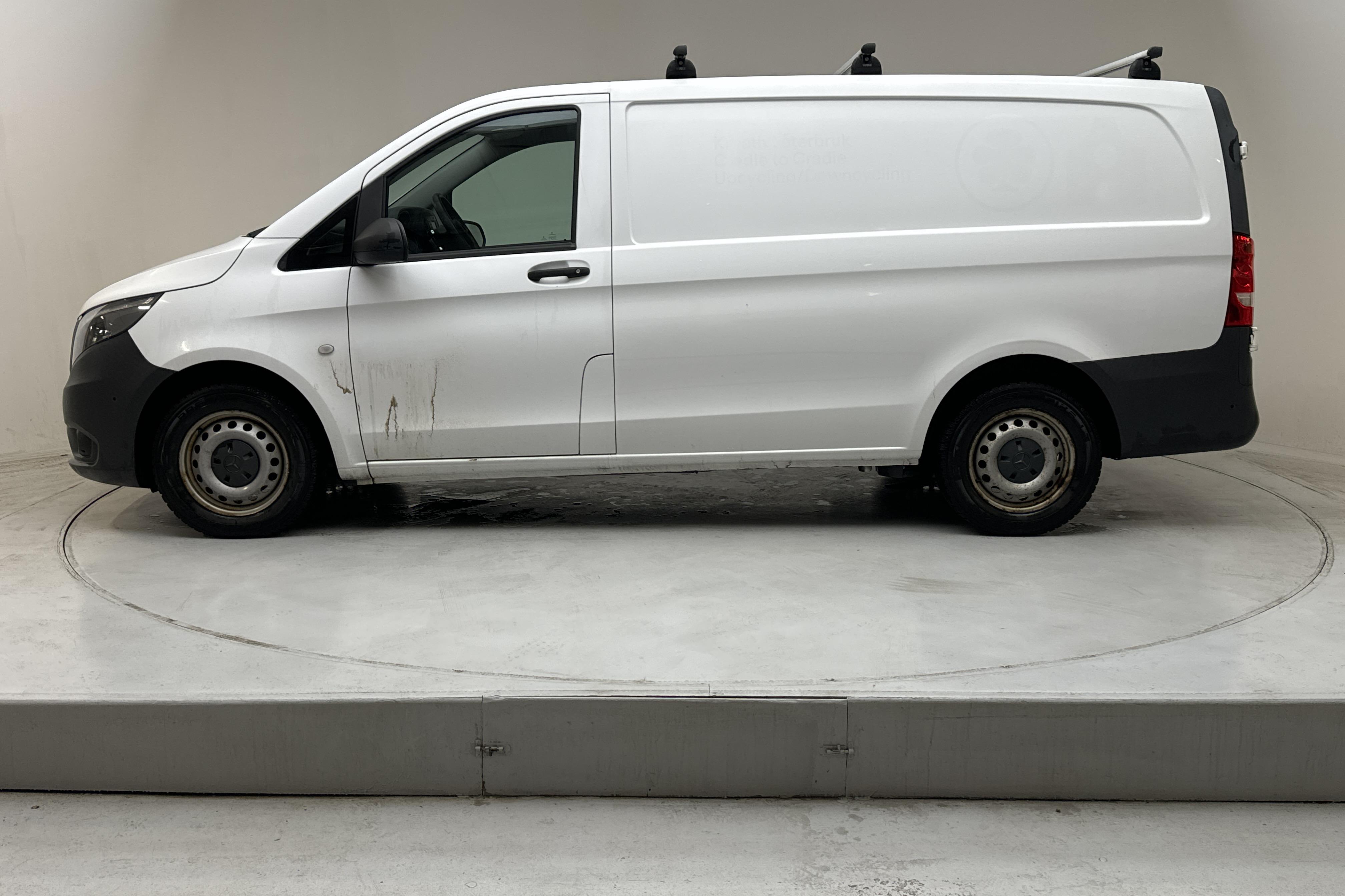 Mercedes Vito 111 CDI W640 (114hk) - 143 980 km - Manual - white - 2016