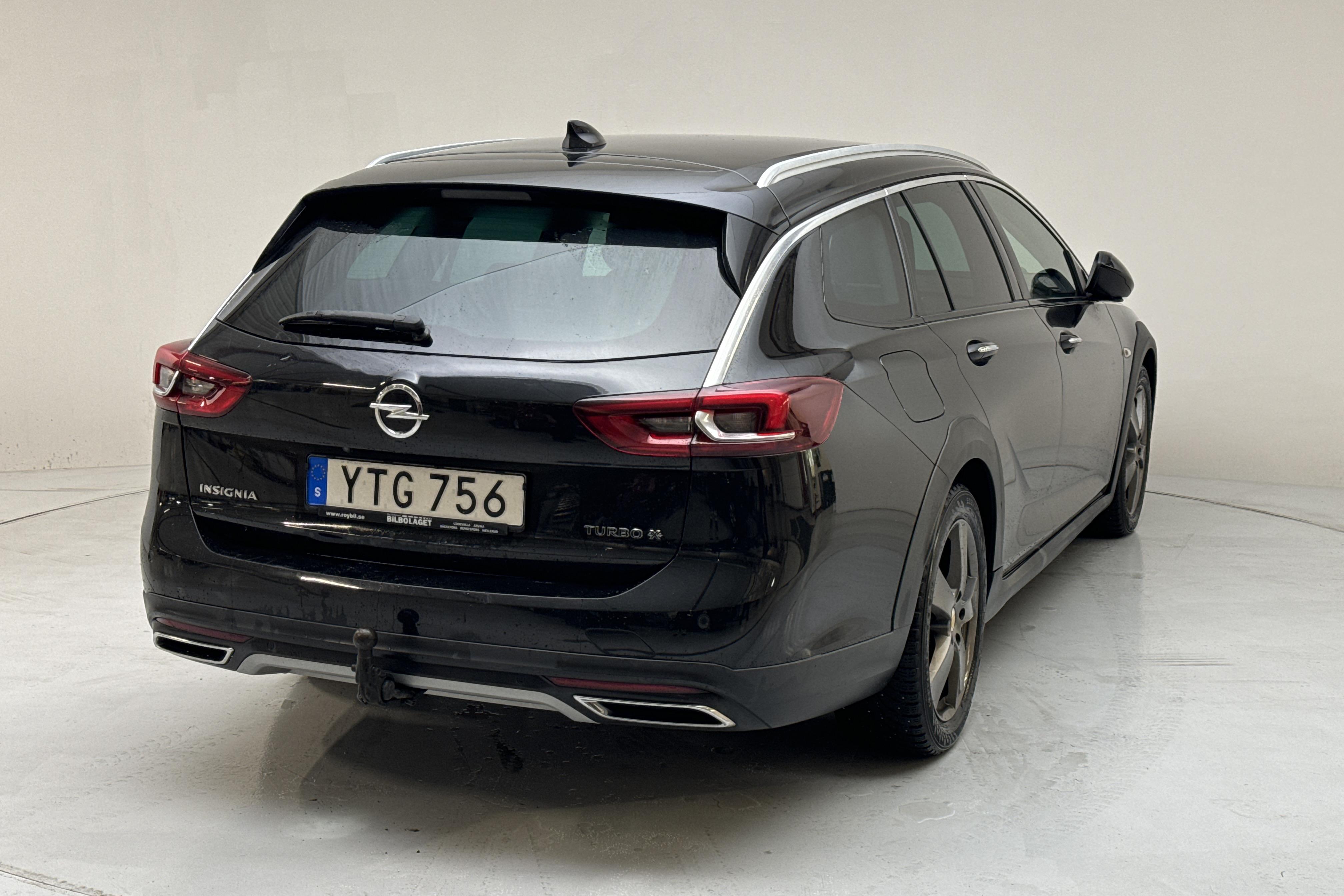 Opel Insignia 2.0 Turbo Sports Tourer 4x4 (260hk) - 20 350 mil - Automat - svart - 2018