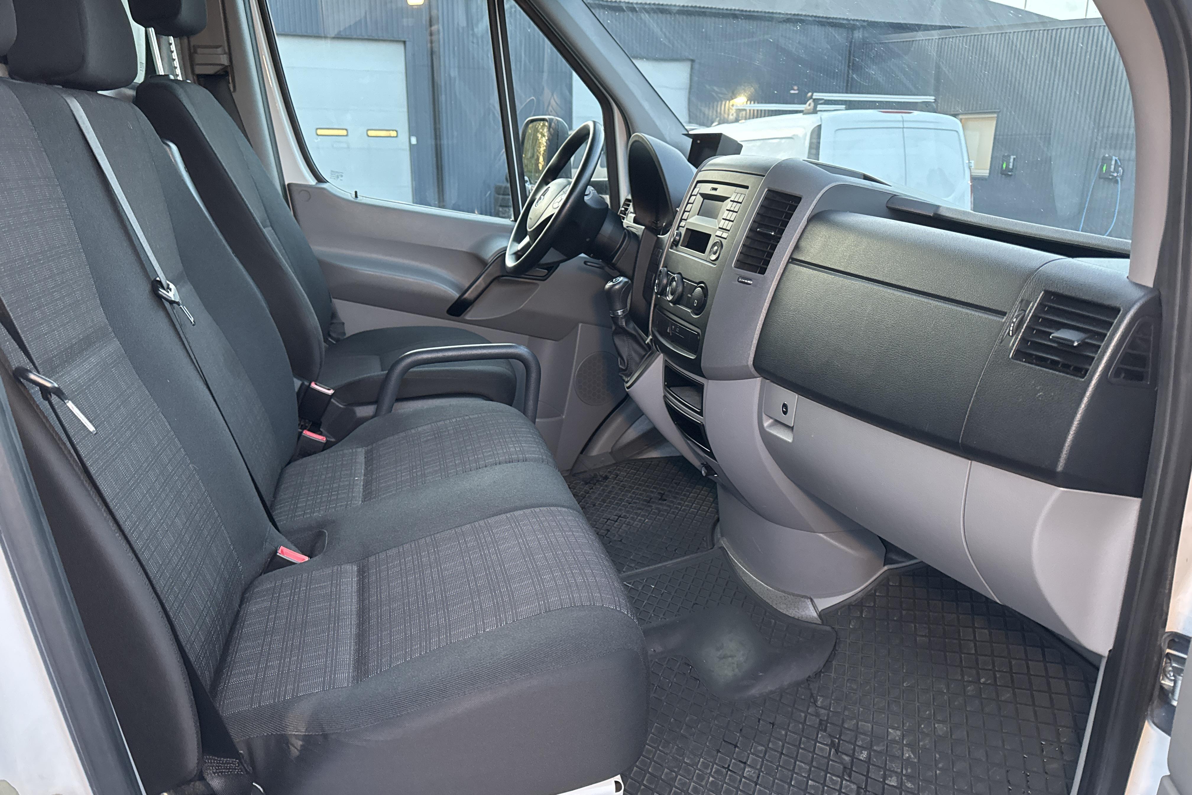 Mercedes Sprinter 316 CDI Volymskåp (163hk) - 115 900 km - Automaattinen - valkoinen - 2016