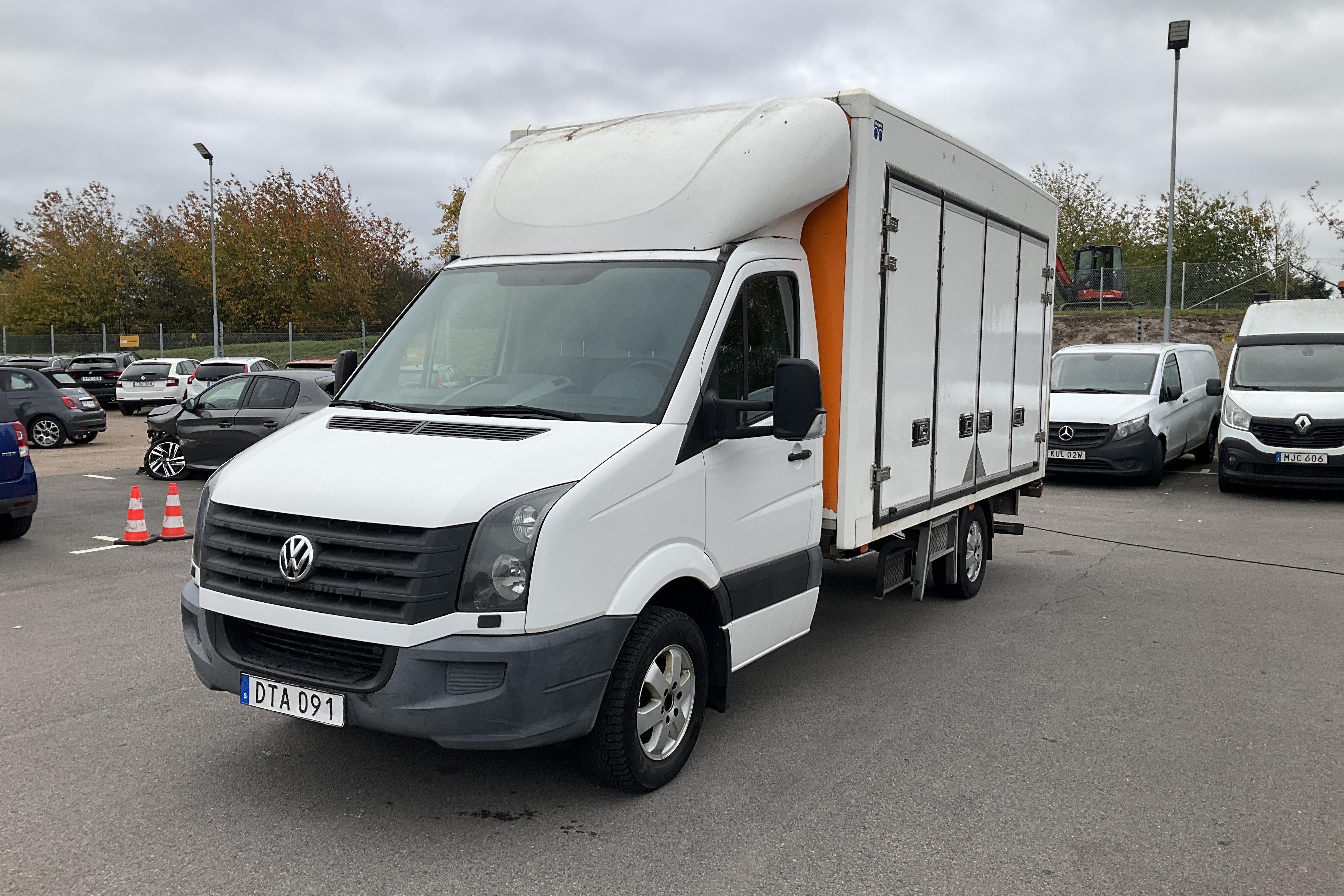 VW Crafter 35 2.0 TDI Volymskåp (163hk) - 218 140 km - Manual - white - 2015