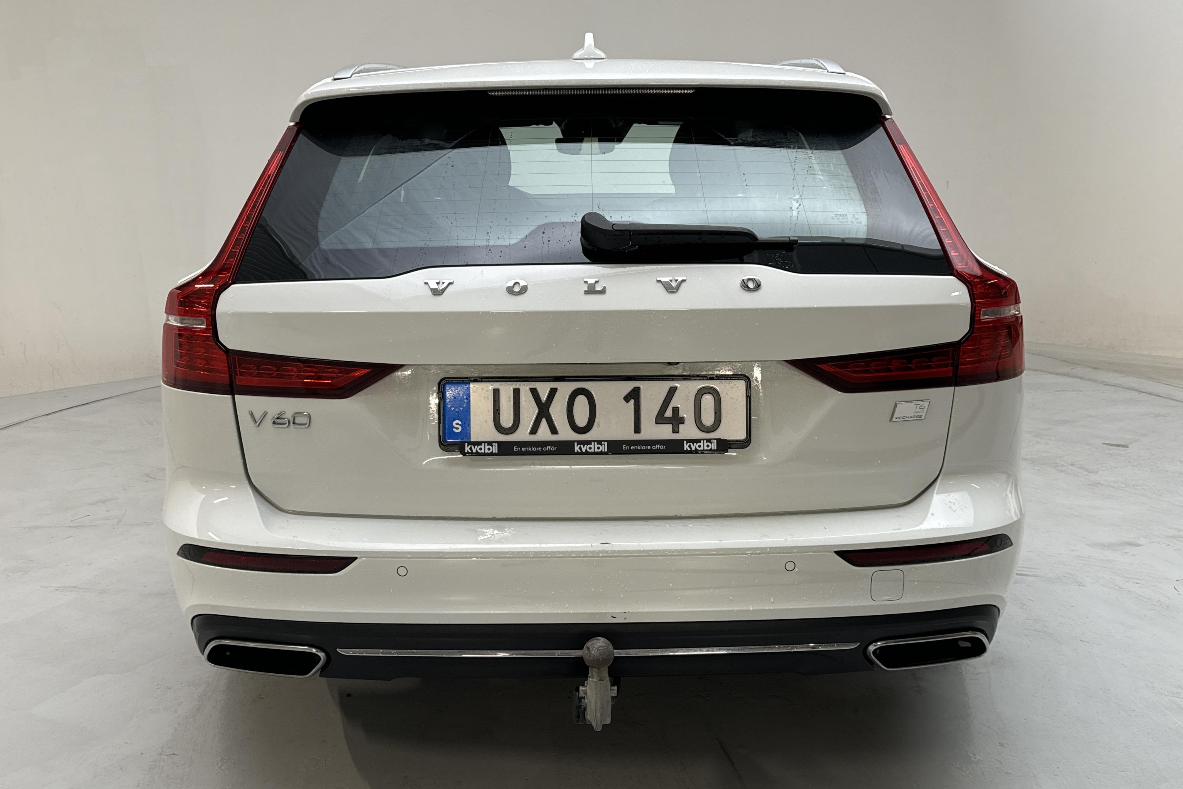 Volvo V60 T6 AWD Twin Engine (340hk) - 11 648 mil - Automat - vit - 2021