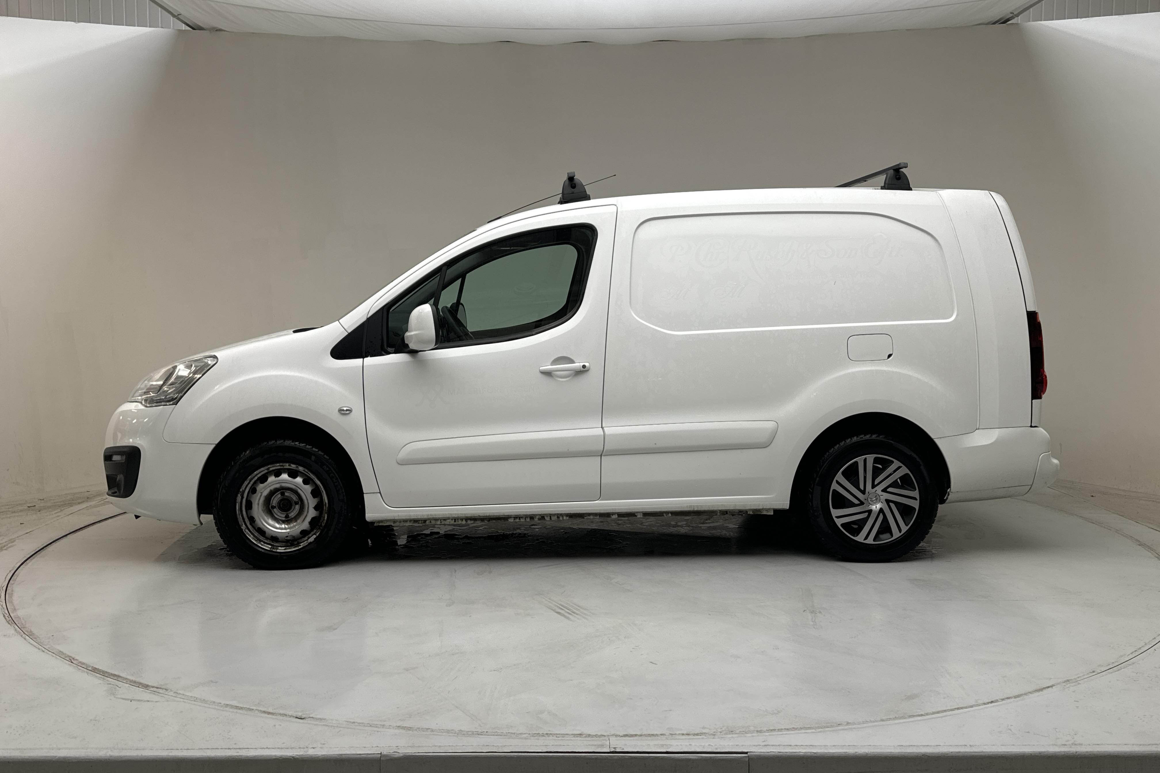 Citroen Berlingo 1.6 BlueHDi Skåp (100hk) - 93 340 km - Käsitsi - valge - 2017