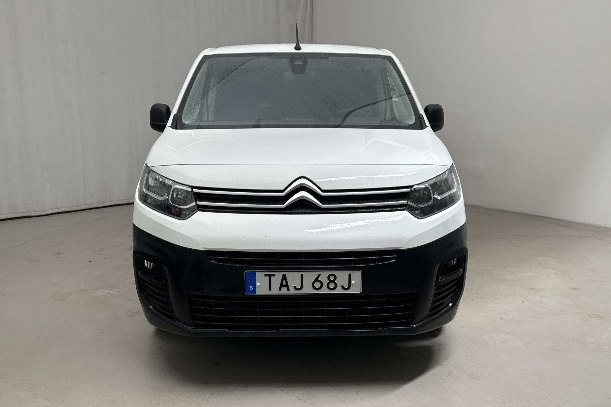 Citroen Berlingo 1.5 BlueHDi Skåp (130hk) - 90 890 km - Automatic - white - 2021