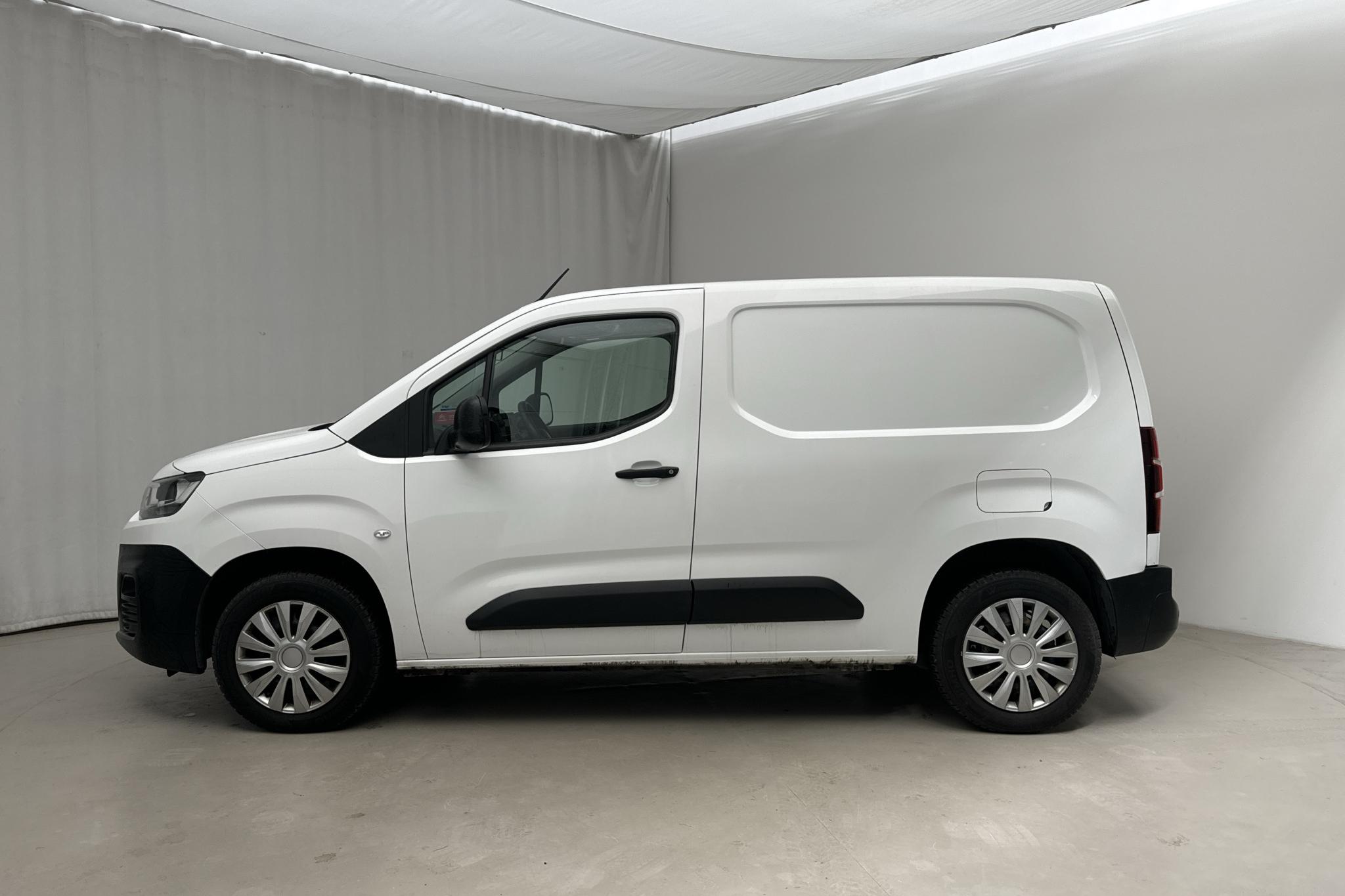 Citroen Berlingo 1.5 BlueHDi Skåp (130hk) - 90 890 km - Automatic - white - 2021