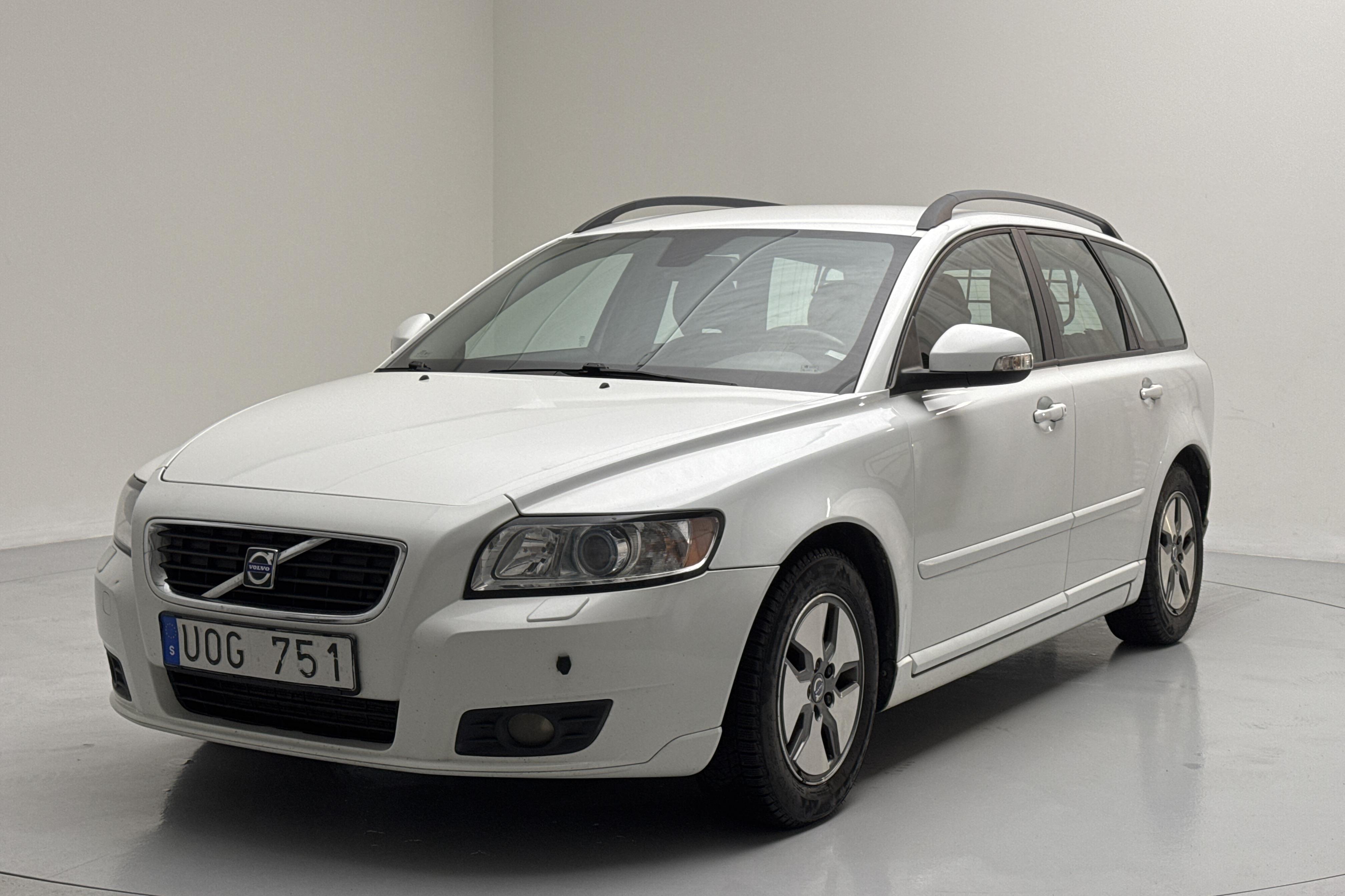 Volvo V50 1.6D DRIVe (109hk) - 202 160 km - Manual - white - 2010