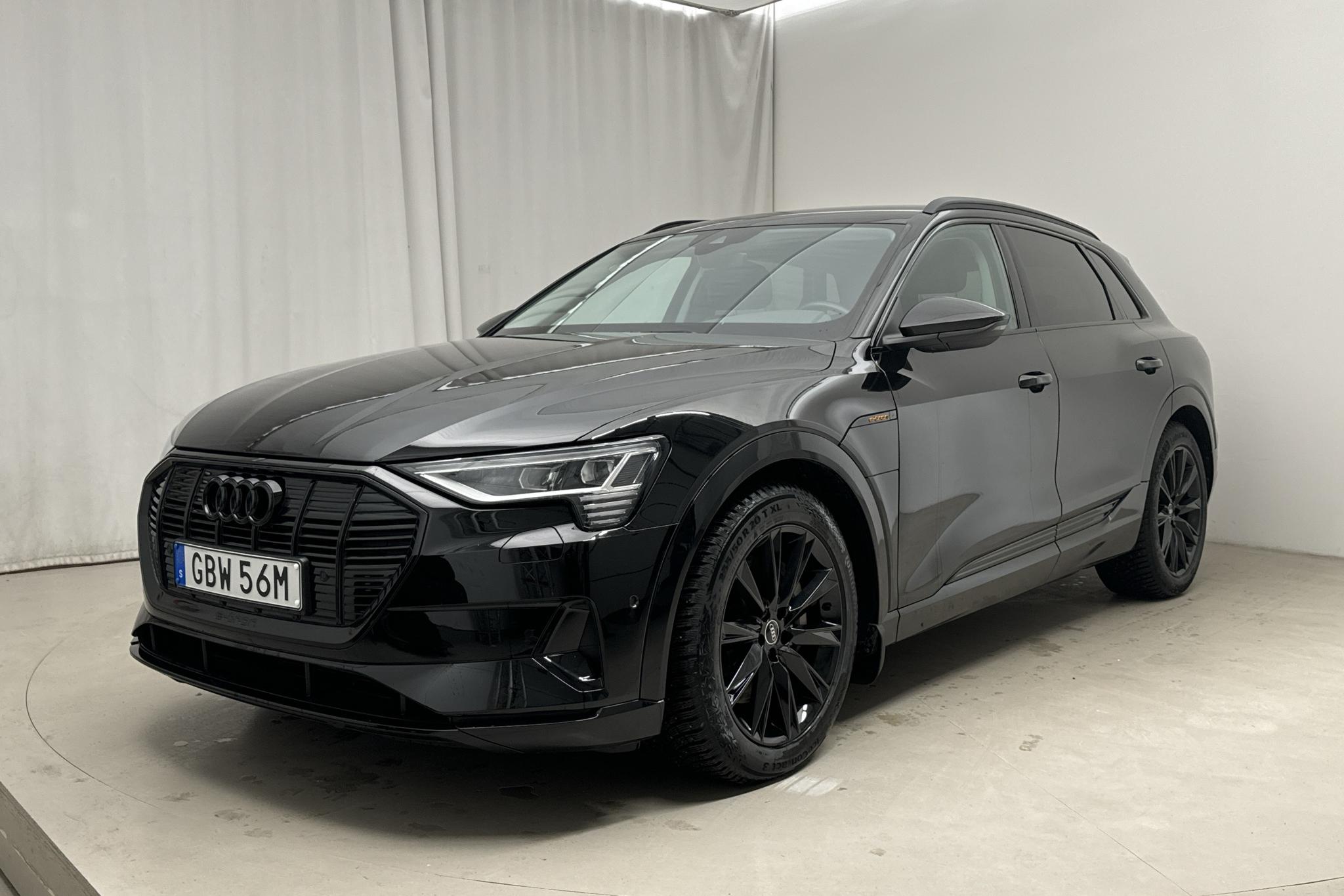 Audi e-tron 55 quattro 95 kWh (360hk) - 38 120 km - Automaattinen - musta - 2022