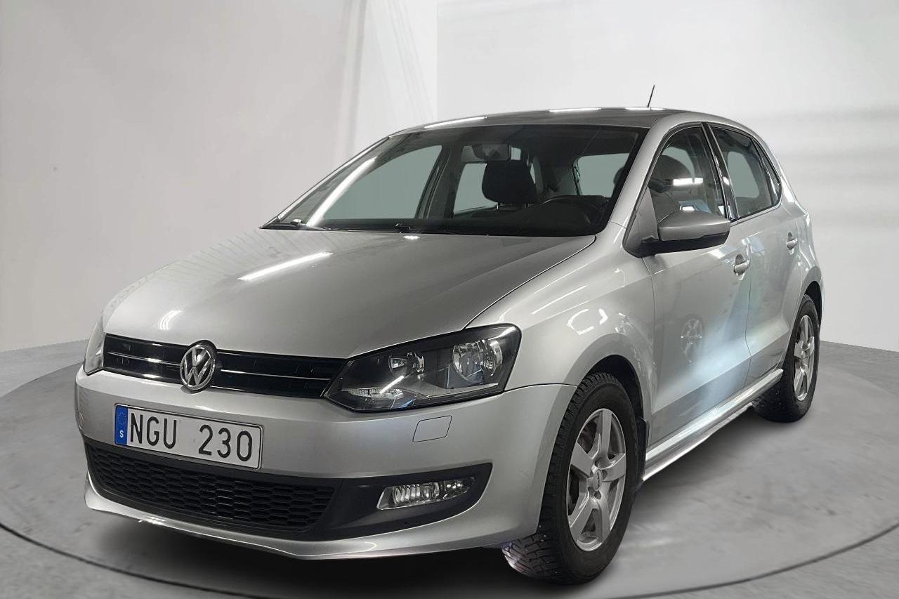 VW Polo 1.2 TSI 5dr (90hk) - 9 166 mil - Manuell - silver - 2013