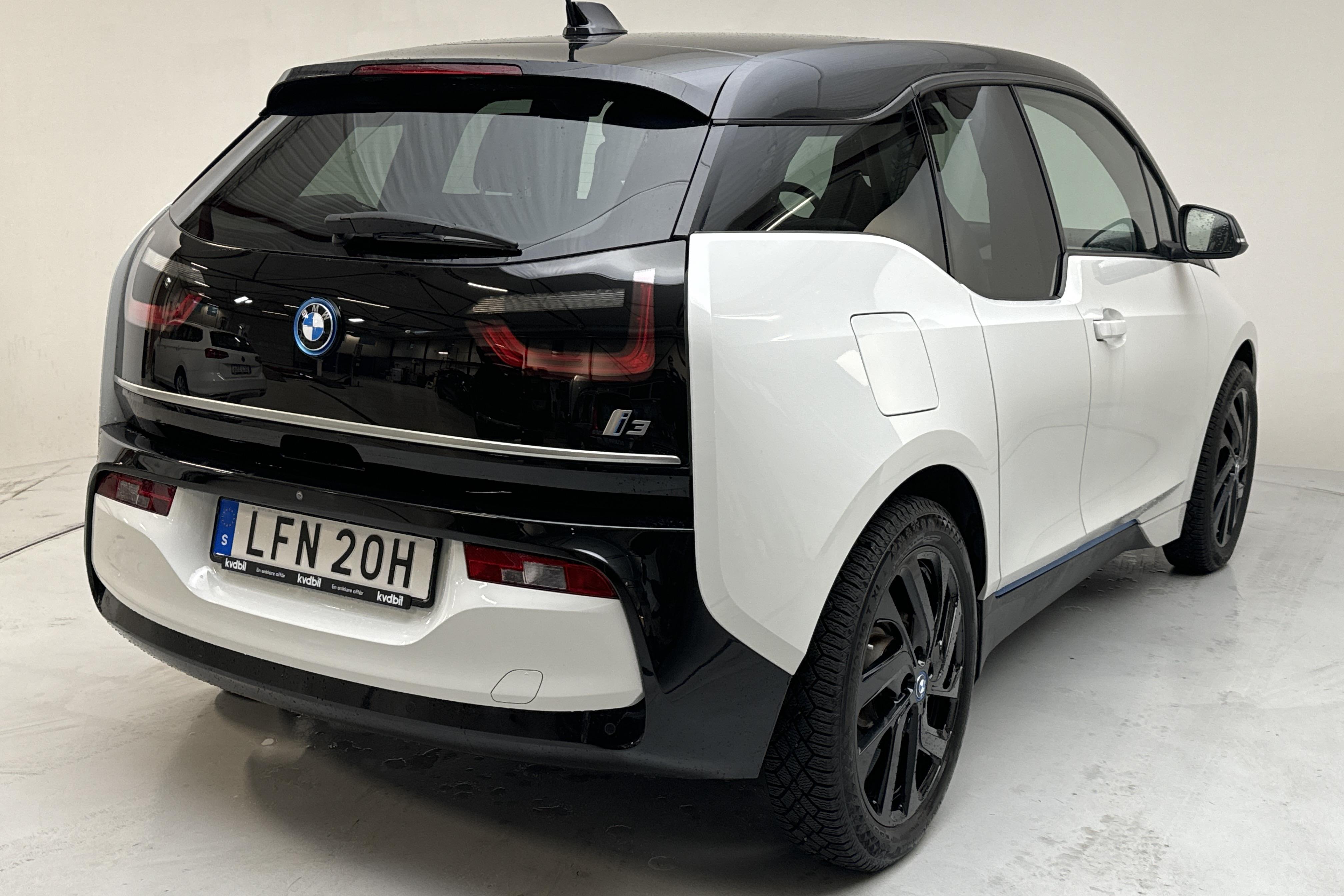 BMW i3 120Ah, I01 (170hk) - 20 830 km - Automatic - white - 2022