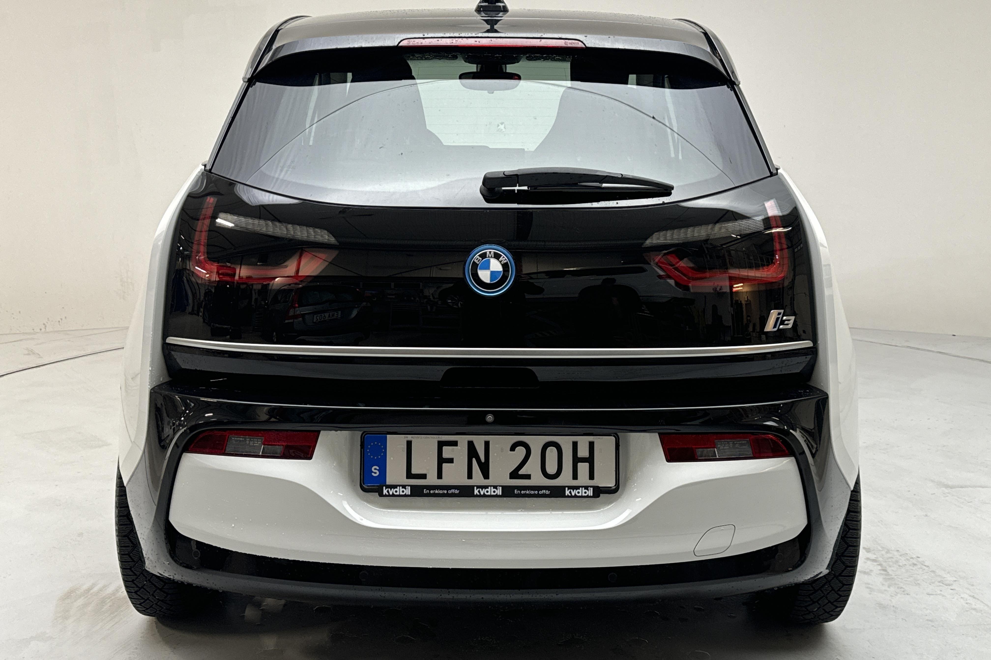 BMW i3 120Ah, I01 (170hk) - 20 830 km - Automatic - white - 2022