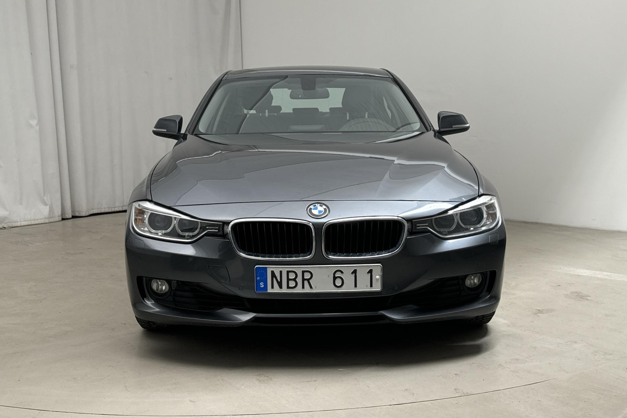 BMW 328i xDrive Sedan, F30 (245hk) - 120 980 km - Automaattinen - harmaa - 2013