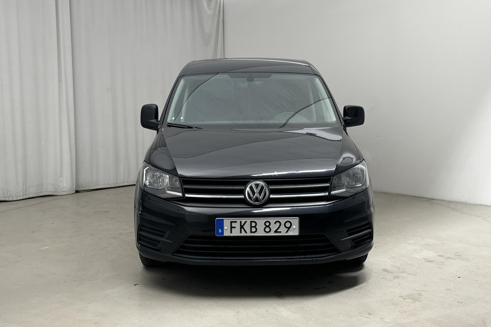 VW Caddy 2.0 TDI Skåp (102hk) - 104 370 km - Automaatne - must - 2018