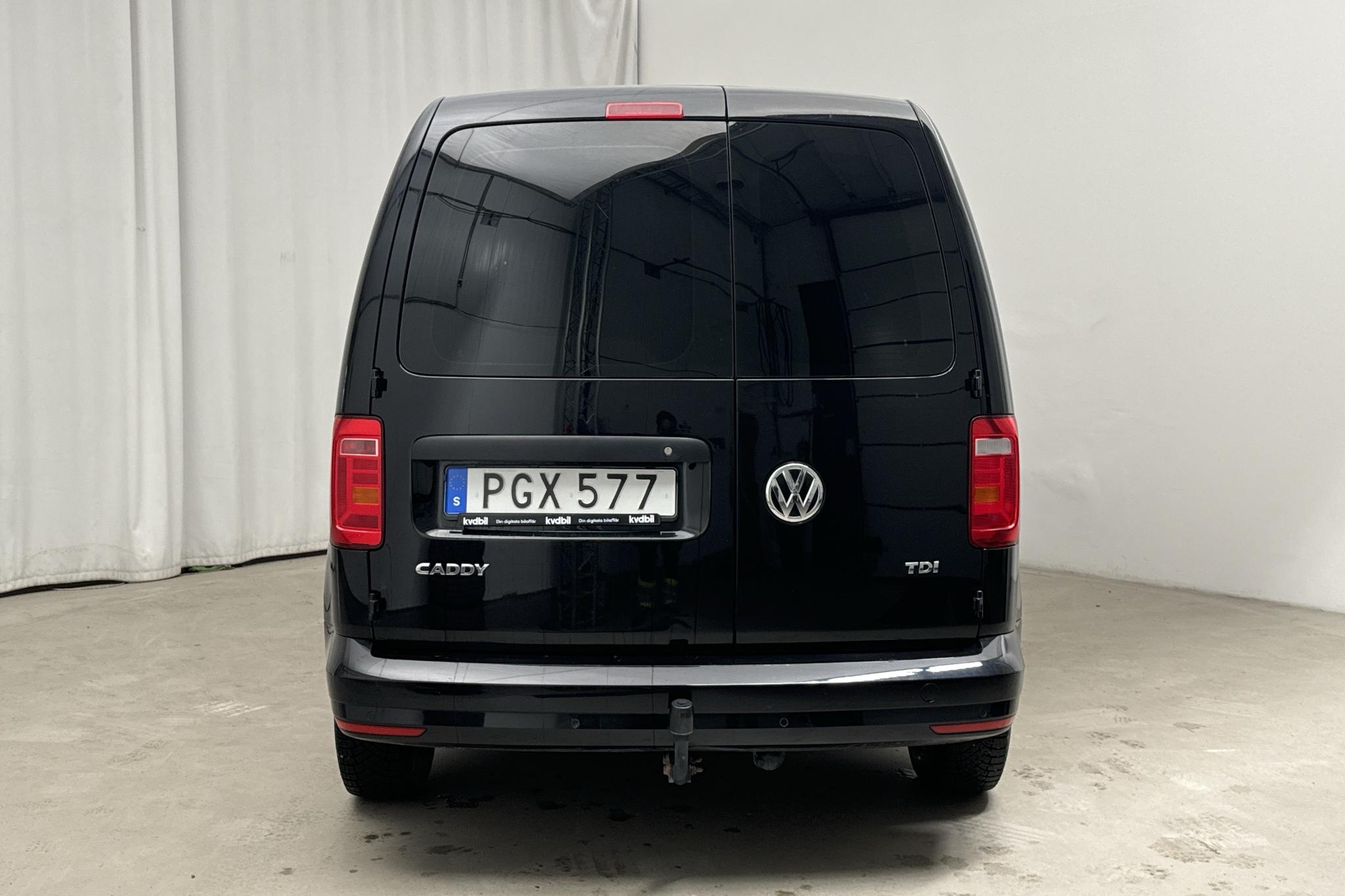 VW Caddy 2.0 TDI Skåp (102hk) - 163 450 km - Automatyczna - czarny - 2017