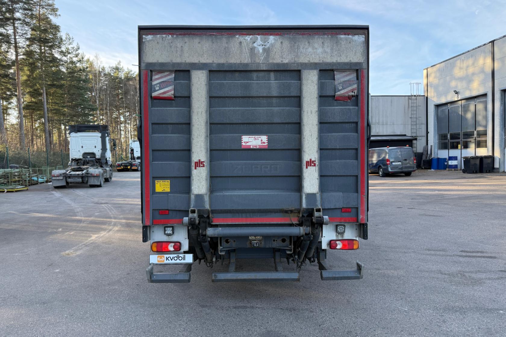 VOLVO FL250 - 286 808 km - Automaatne - valge - 2018