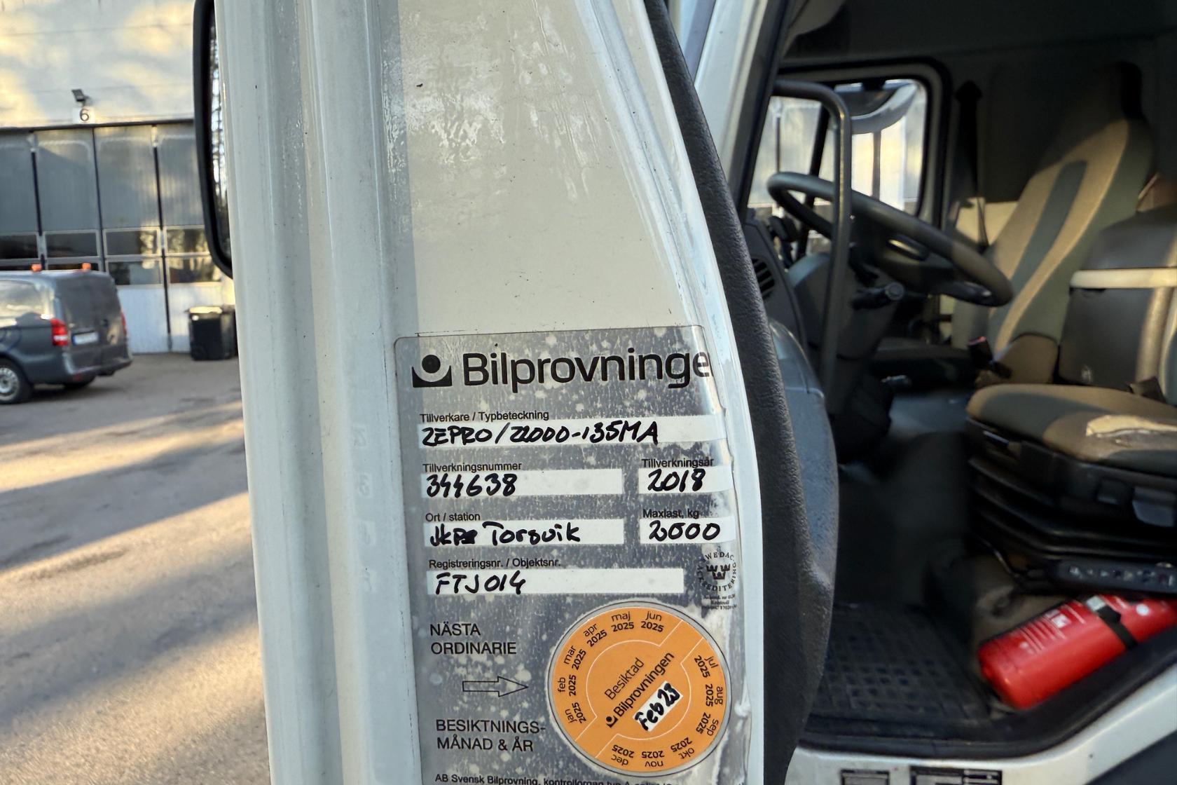 VOLVO FL250 - 286 808 km - Automaatne - valge - 2018