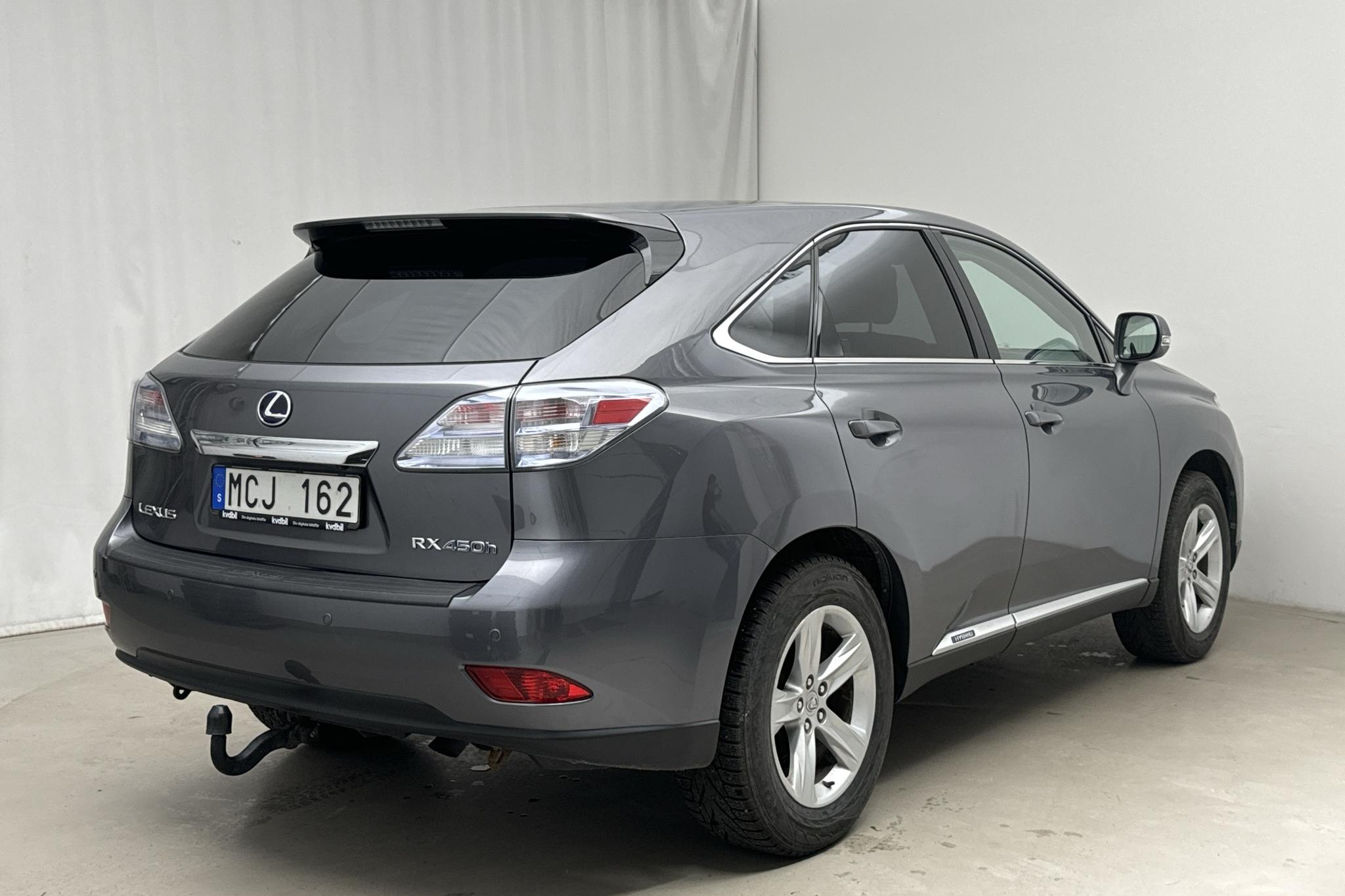 Lexus RX 450h AWD (249hk) - 15 351 mil - Automat - grå - 2011