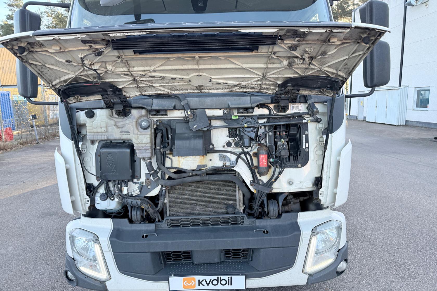 VOLVO FL250 - 420 523 km - Automatic - white - 2017