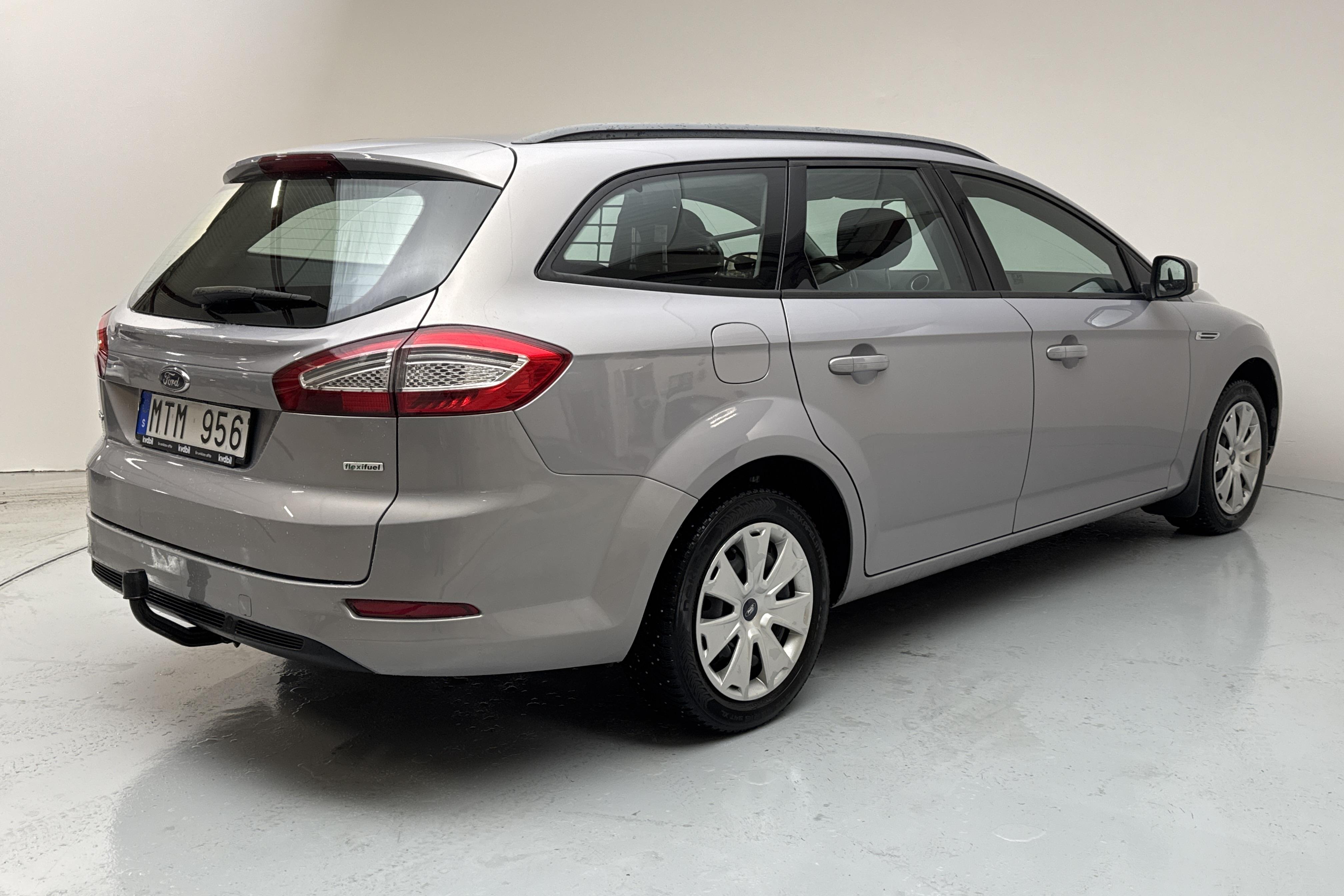 Ford Mondeo 2.0 Flexifuel Kombi (145hk) - 186 900 km - Manuaalinen - harmaa - 2012