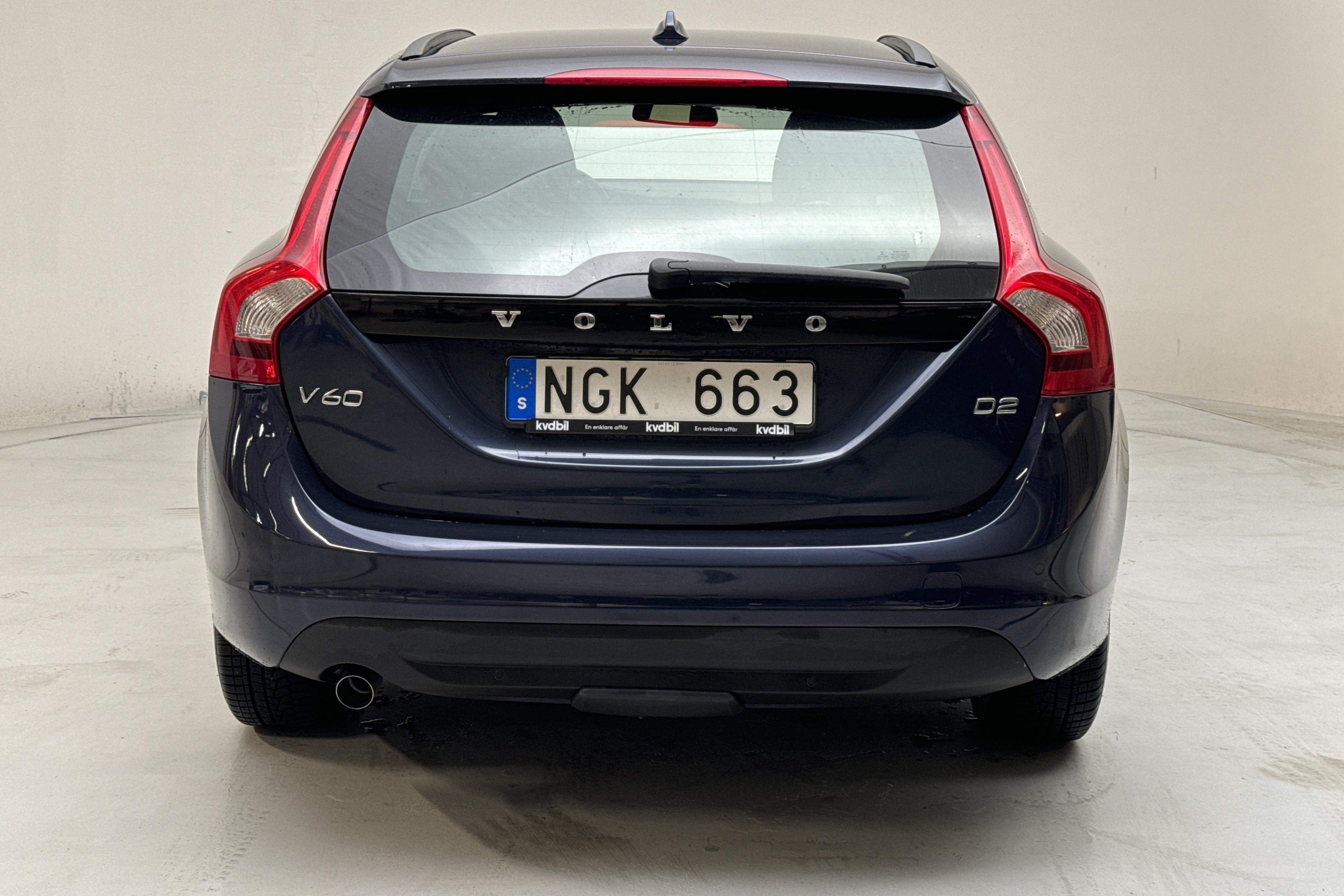 Volvo V60 D2 (115hk) - 163 330 km - Käsitsi - sinine - 2013