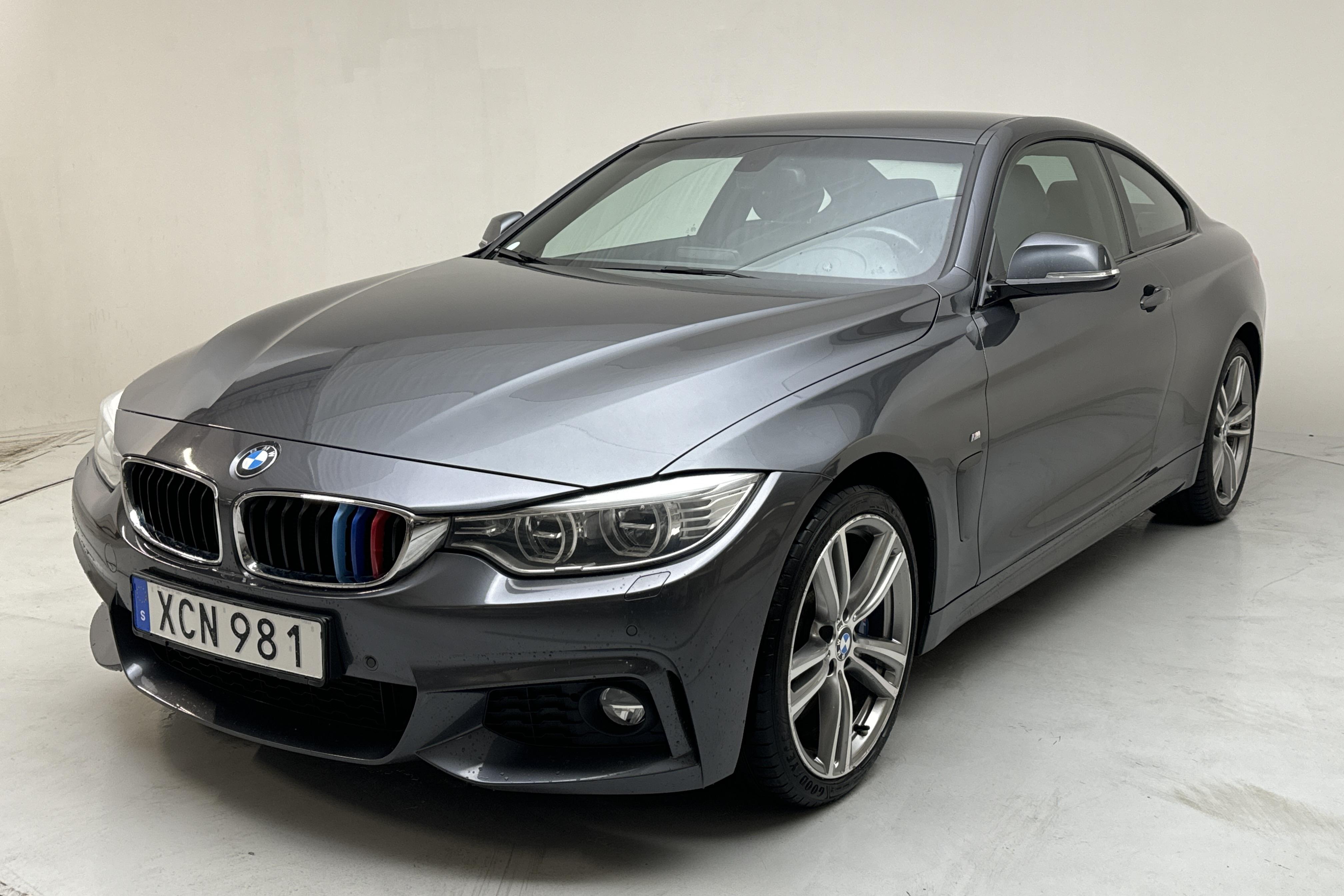 BMW 435i xDrive Coupé, F32 (306hk) - 108 670 km - Automaatne - hall - 2014