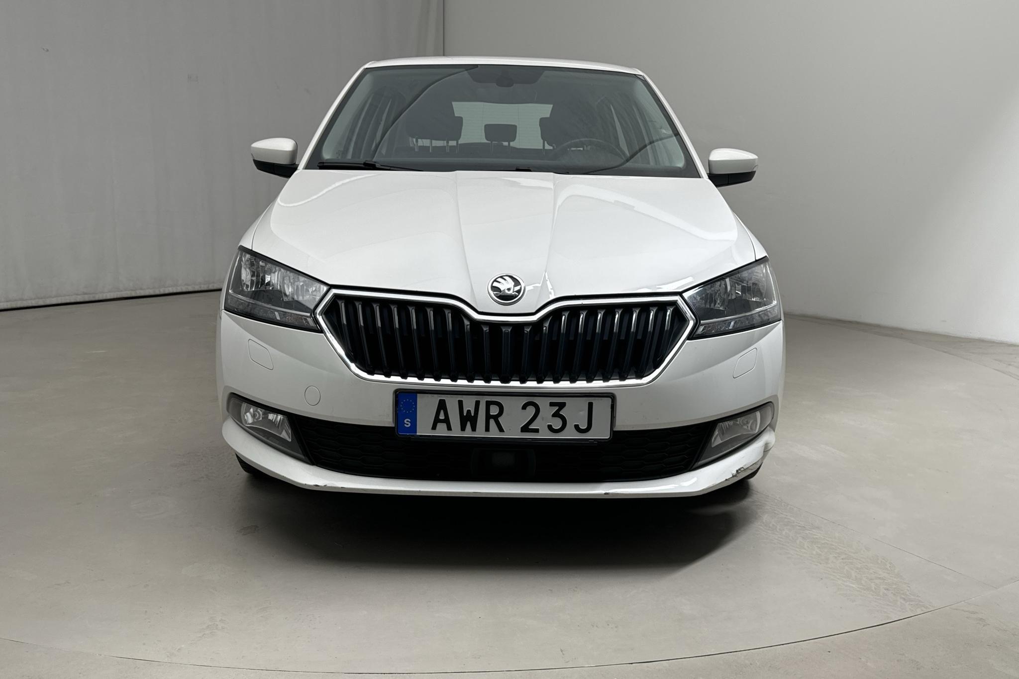 Skoda Fabia 1.0 TSI 5dr (95hk) - 9 643 mil - Automat - vit - 2021