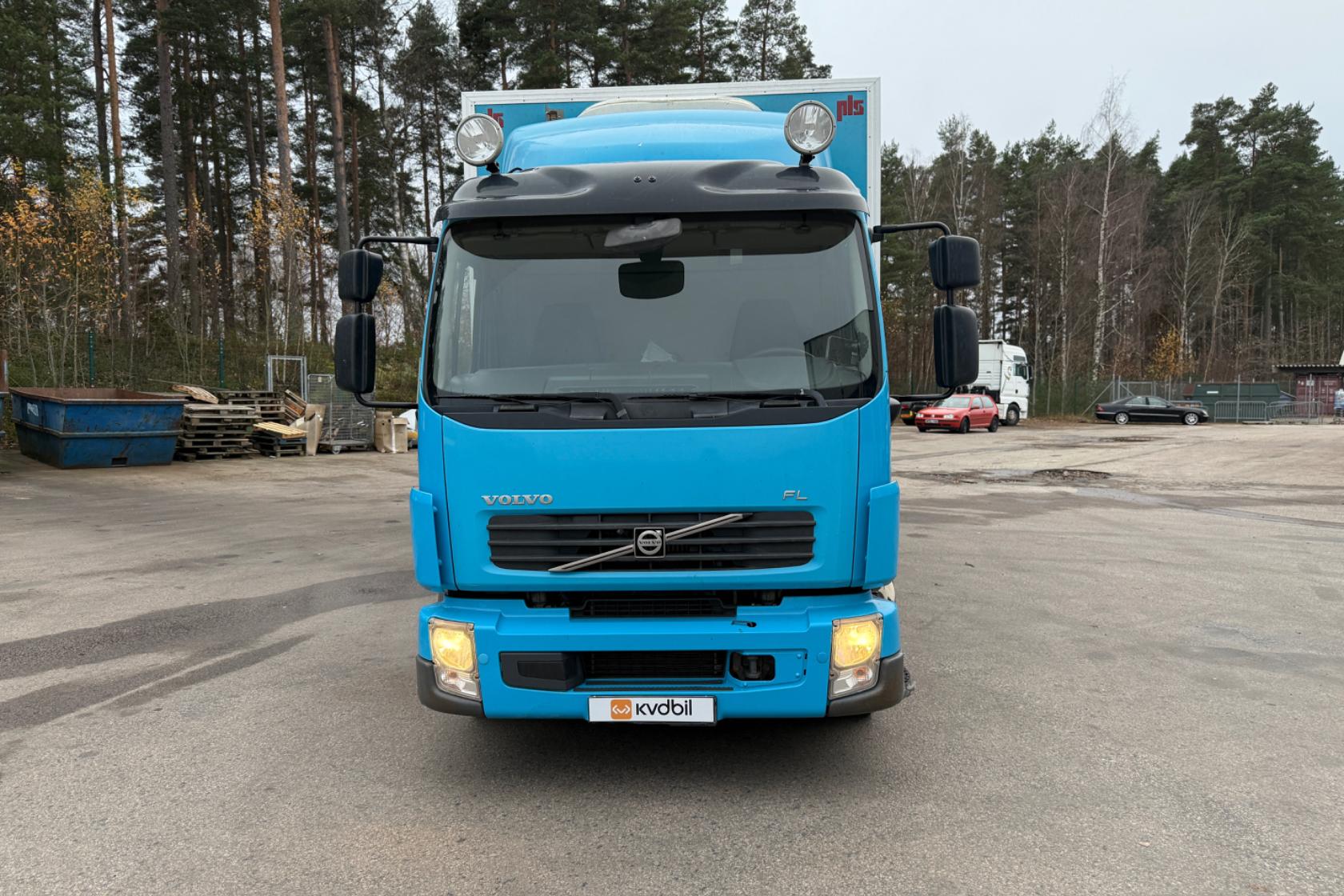 VOLVO FL240 - 427 977 km - Automat - Light Blue - 2014