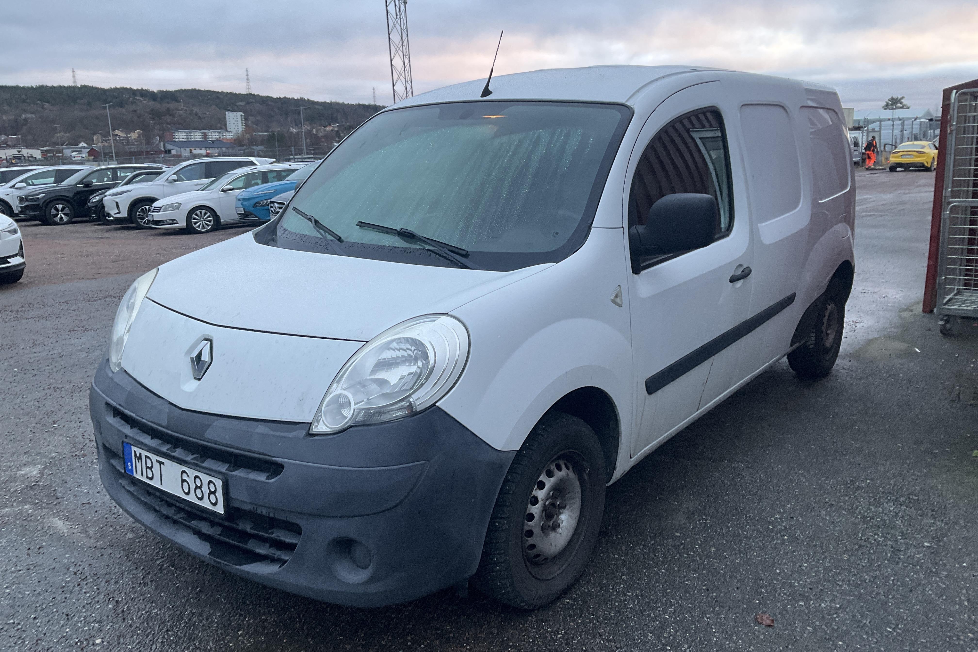 Renault Kangoo Express II 1.5 dCi Maxi Skåp (90hk) - 98 390 km - Käsitsi - valge - 2012