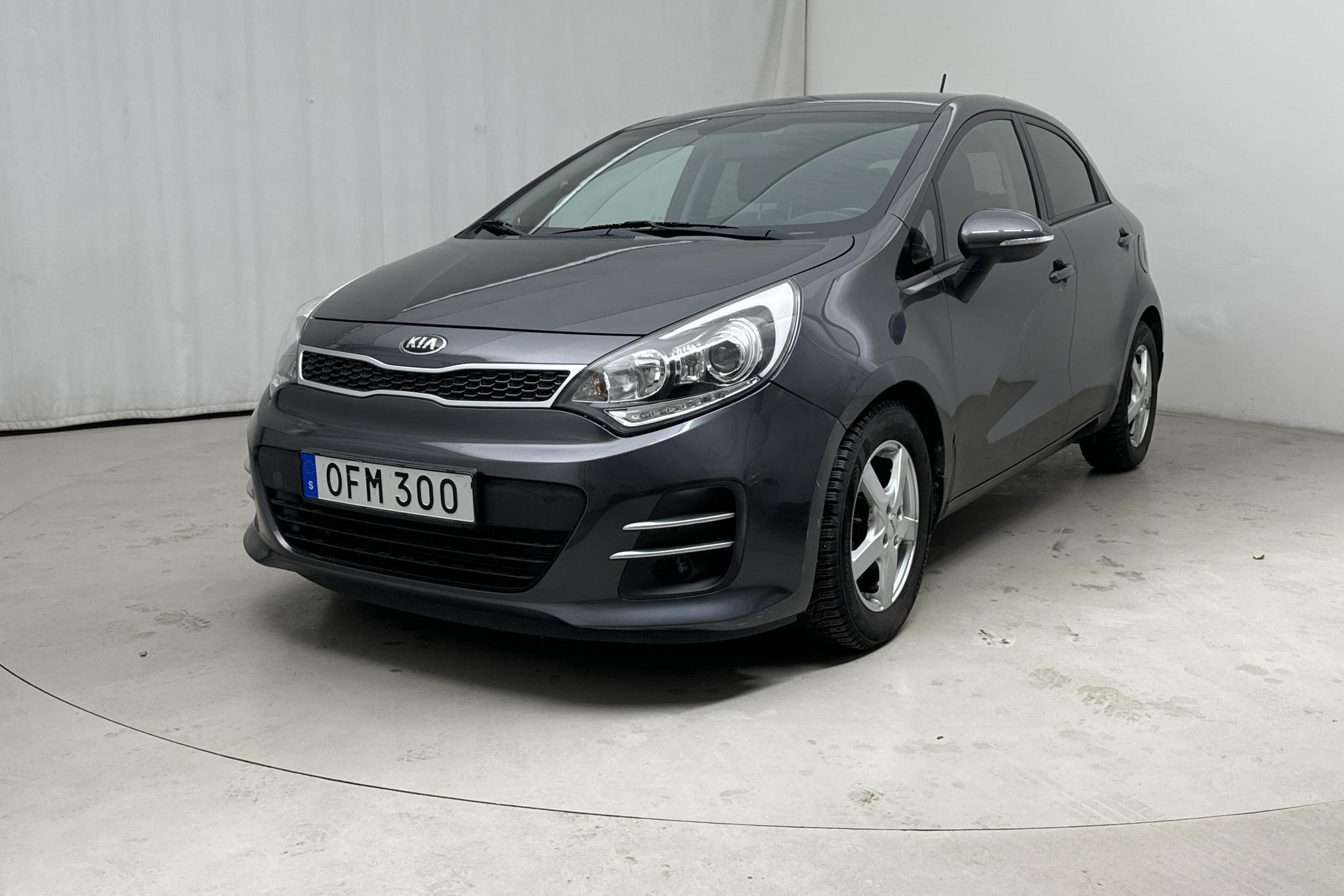 KIA Rio 1.2 (85hk) - 4 829 mil - Manuell - grå - 2016