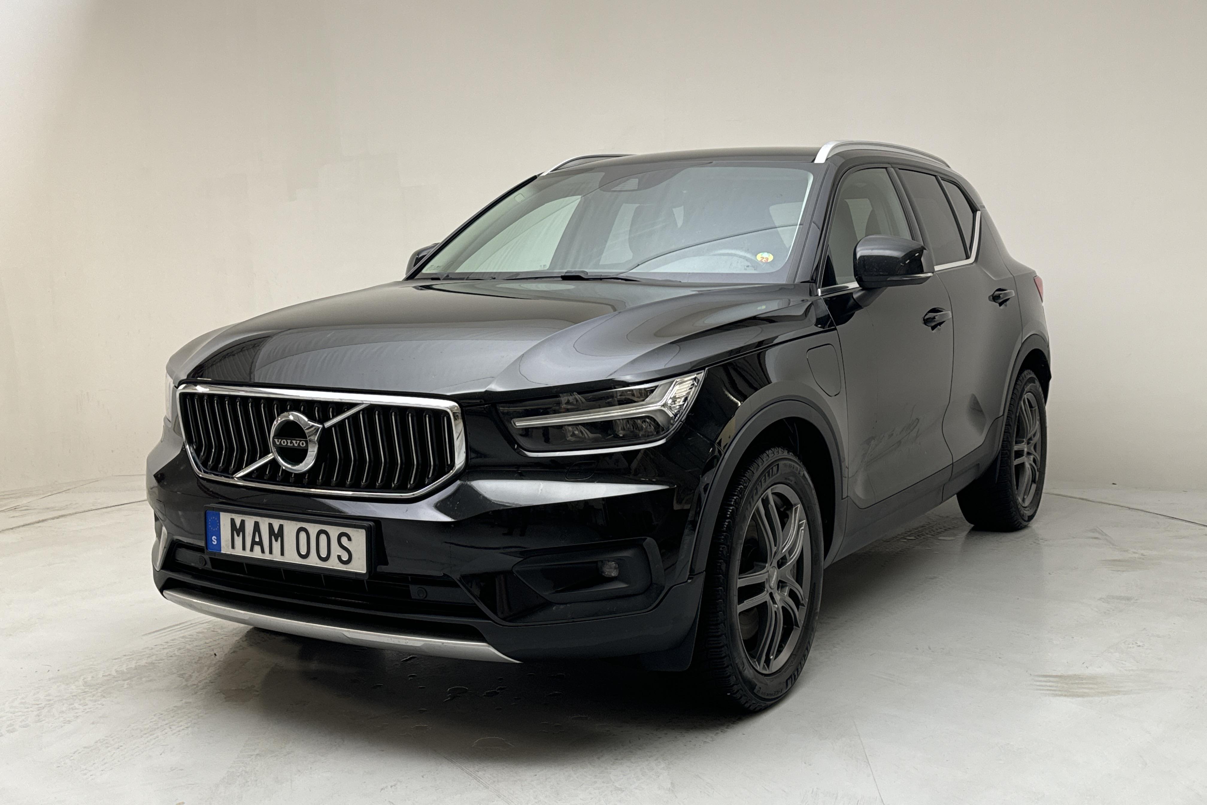 Volvo XC40 T4 2WD Twin Engine (211hk) - 89 310 km - Automatic - black - 2021