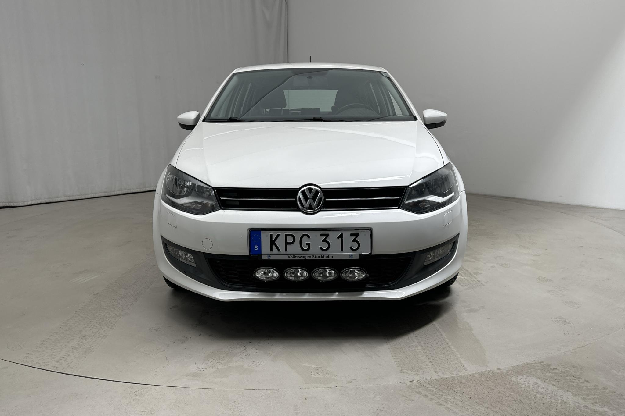 VW Polo 1.2 TSI 5dr (90hk) - 8 897 mil - Manuell - vit - 2013