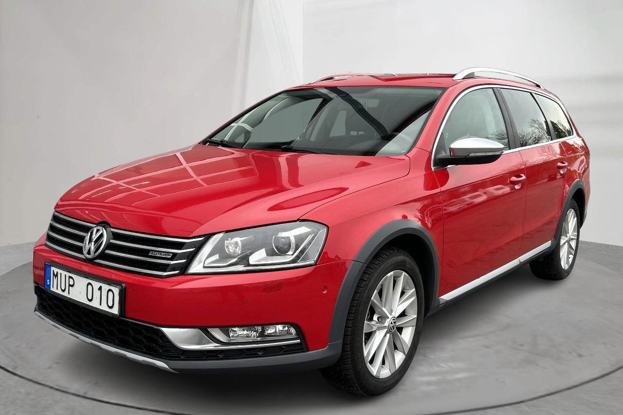 VW Passat Alltrack 2.0 TDI BlueMotion Technology 4Motion (170hk) - 18 148 mil - Automat - röd - 2013