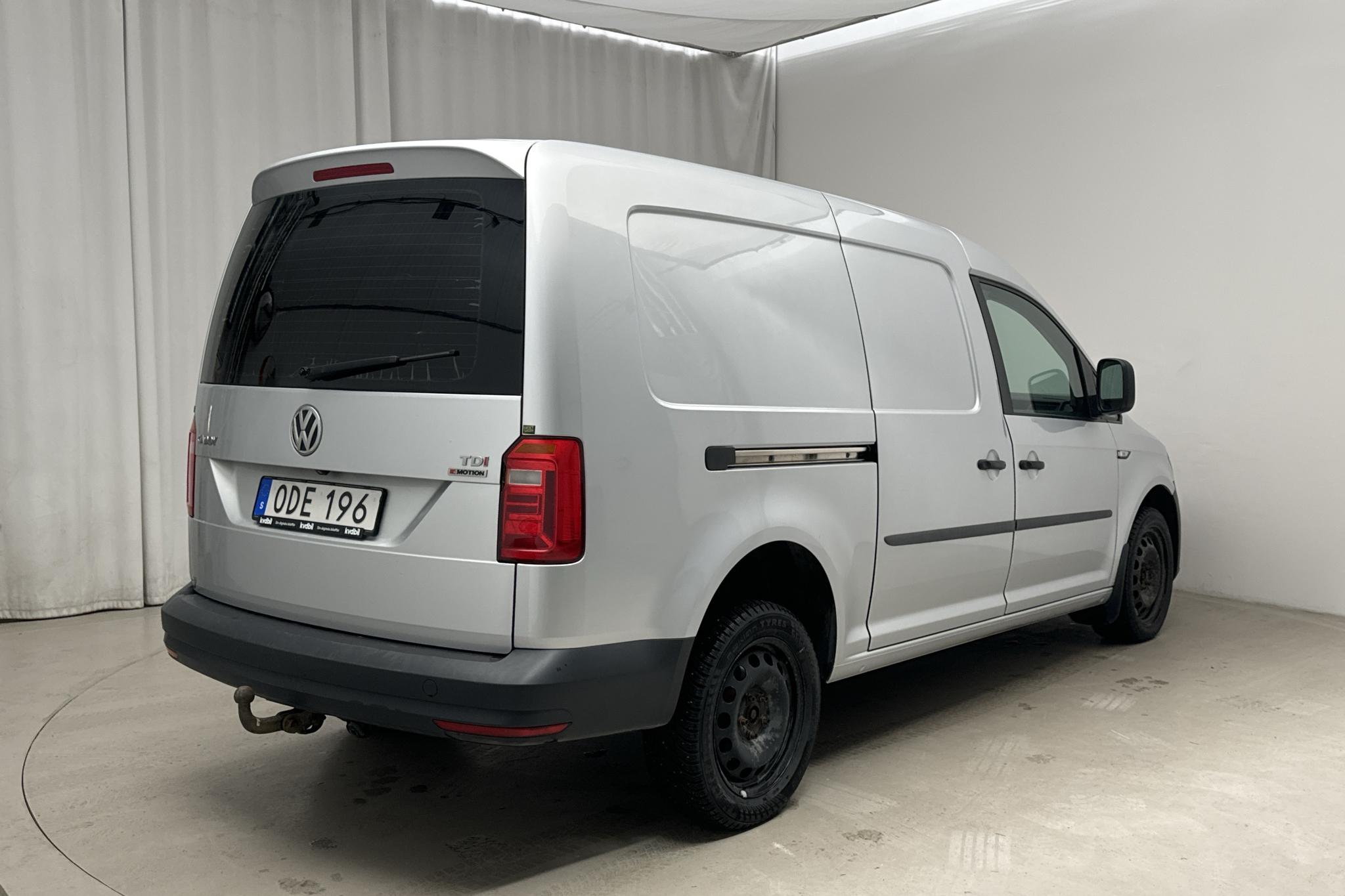 VW Caddy 2.0 TDI Maxi Skåp 4MOTION (140hk) - 188 040 km - Automatyczna - srebro - 2016