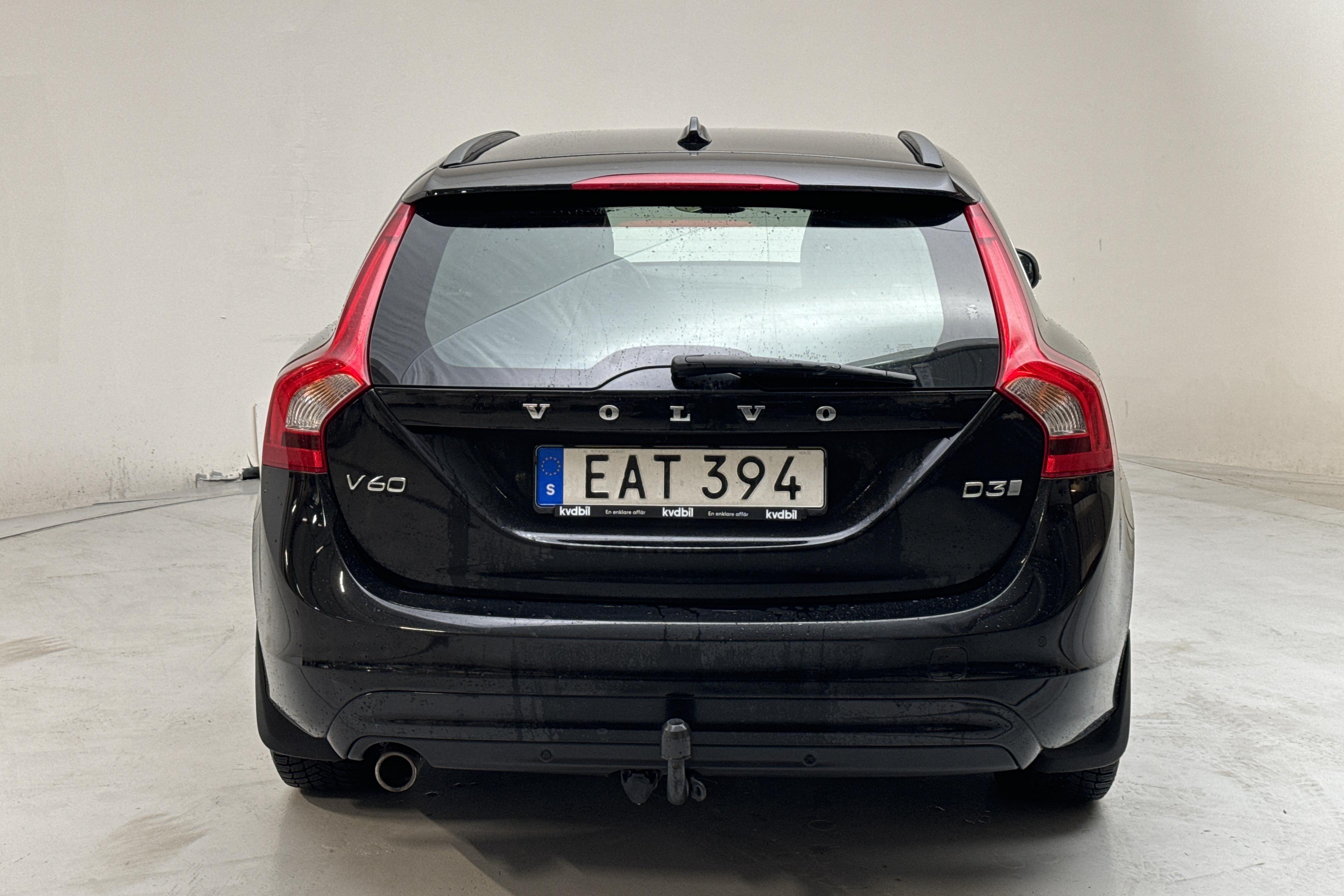 Volvo V60 D3 (150hk) - 135 030 km - Automatyczna - czarny - 2018