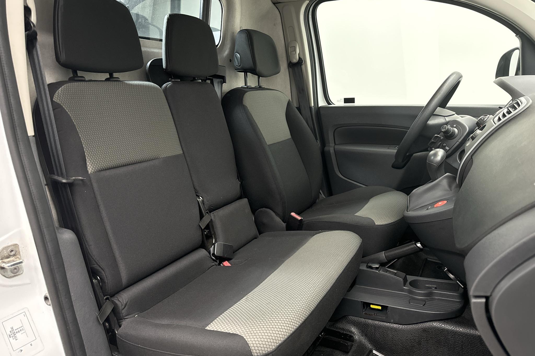 Renault Kangoo 1.5 dCi Express (90hk) - 4 863 mil - Automat - vit - 2019