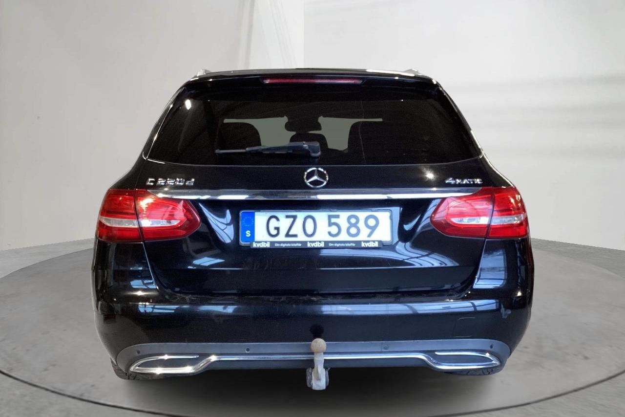 Mercedes C 220 d 4MATIC Kombi S205 (170hk) - 27 325 mil - Automat - svart - 2015