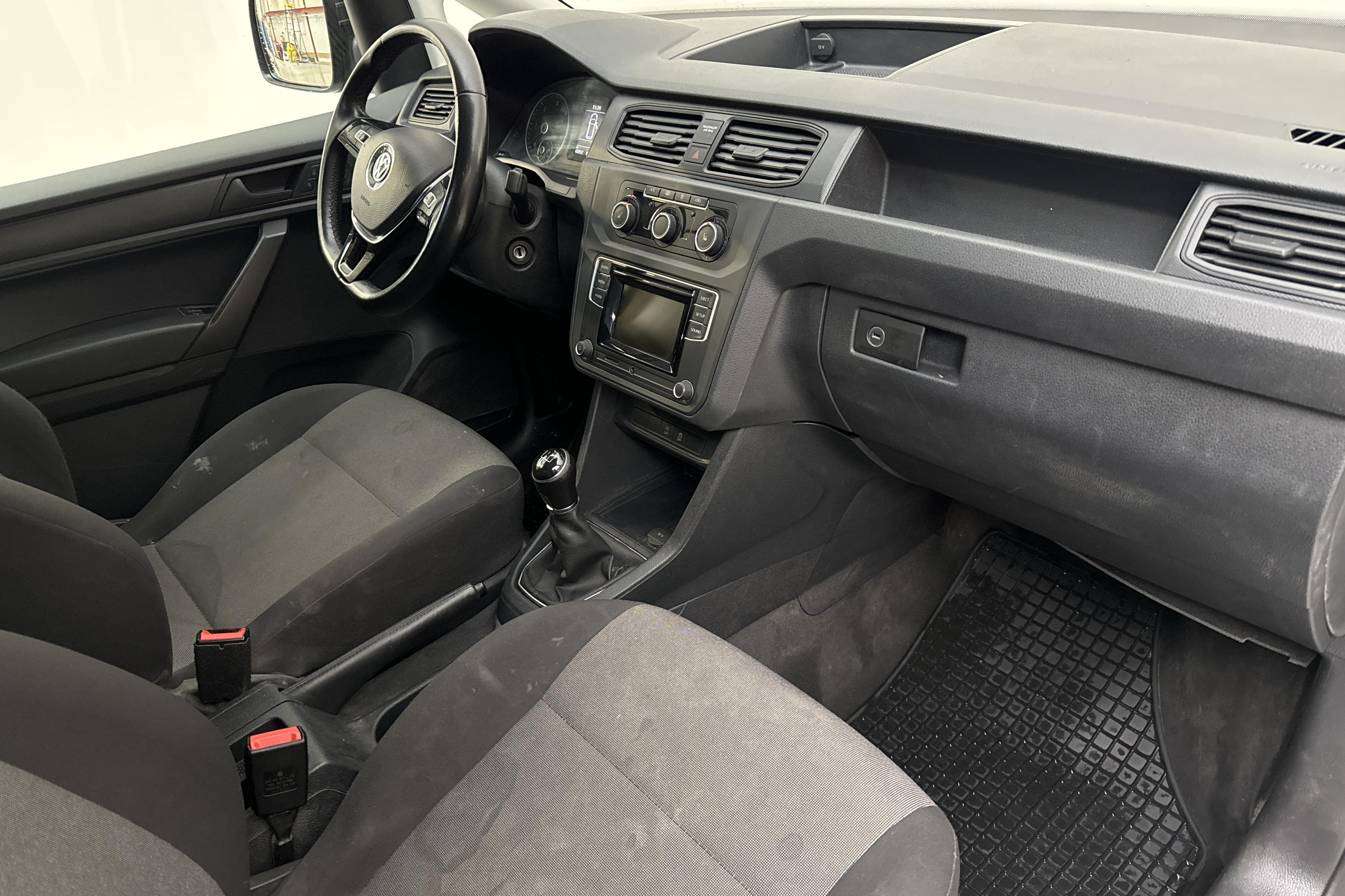 VW Caddy 2.0 TDI Skåp (75hk) - 65 910 km - Käsitsi - valge - 2020