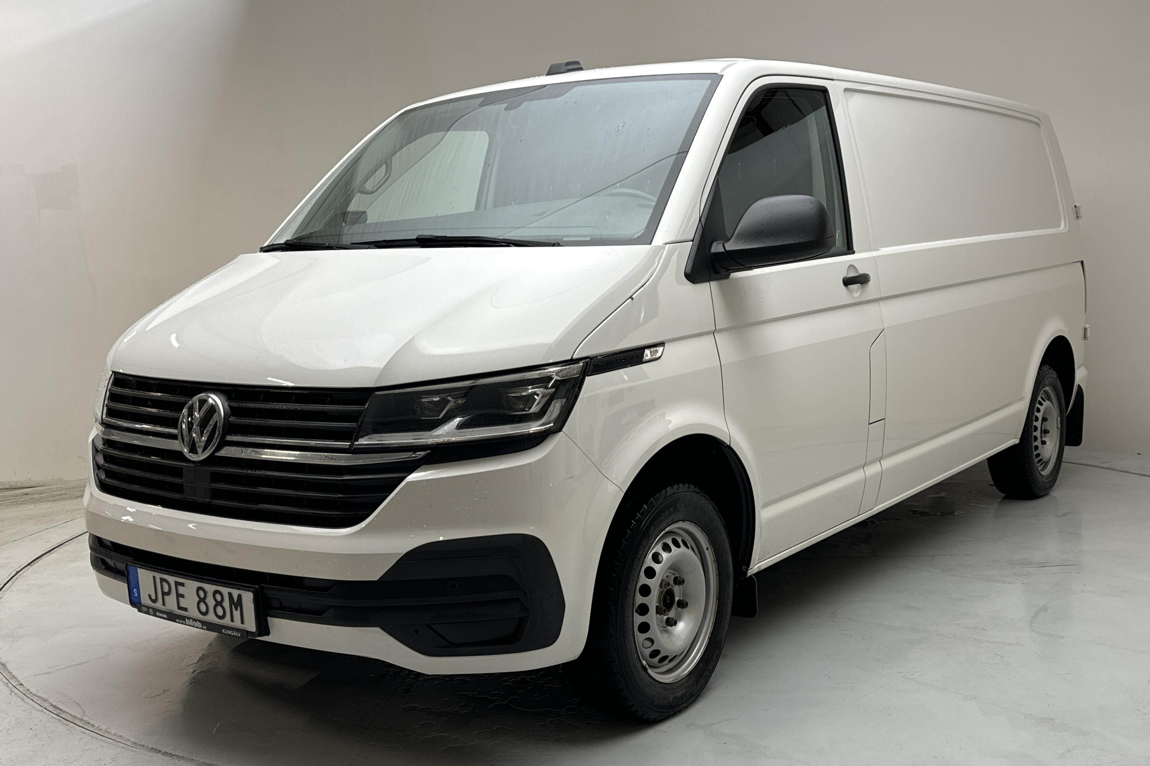 VW Transporter T6.1 Skåp TDI (110hk) - 9 170 mil - Manuell - vit - 2020