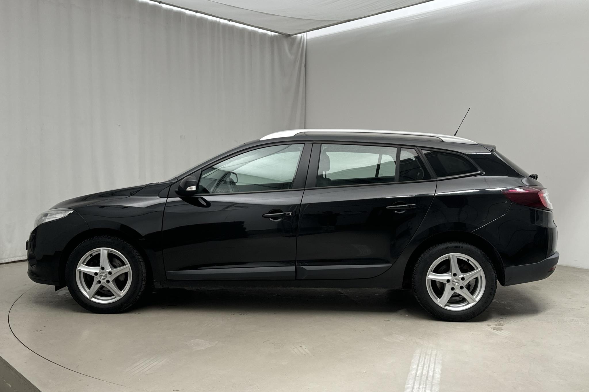 Renault Mégane Phas III 1.5 dCi Sports Tourer (90hk) - 135 950 km - Manual - black - 2011