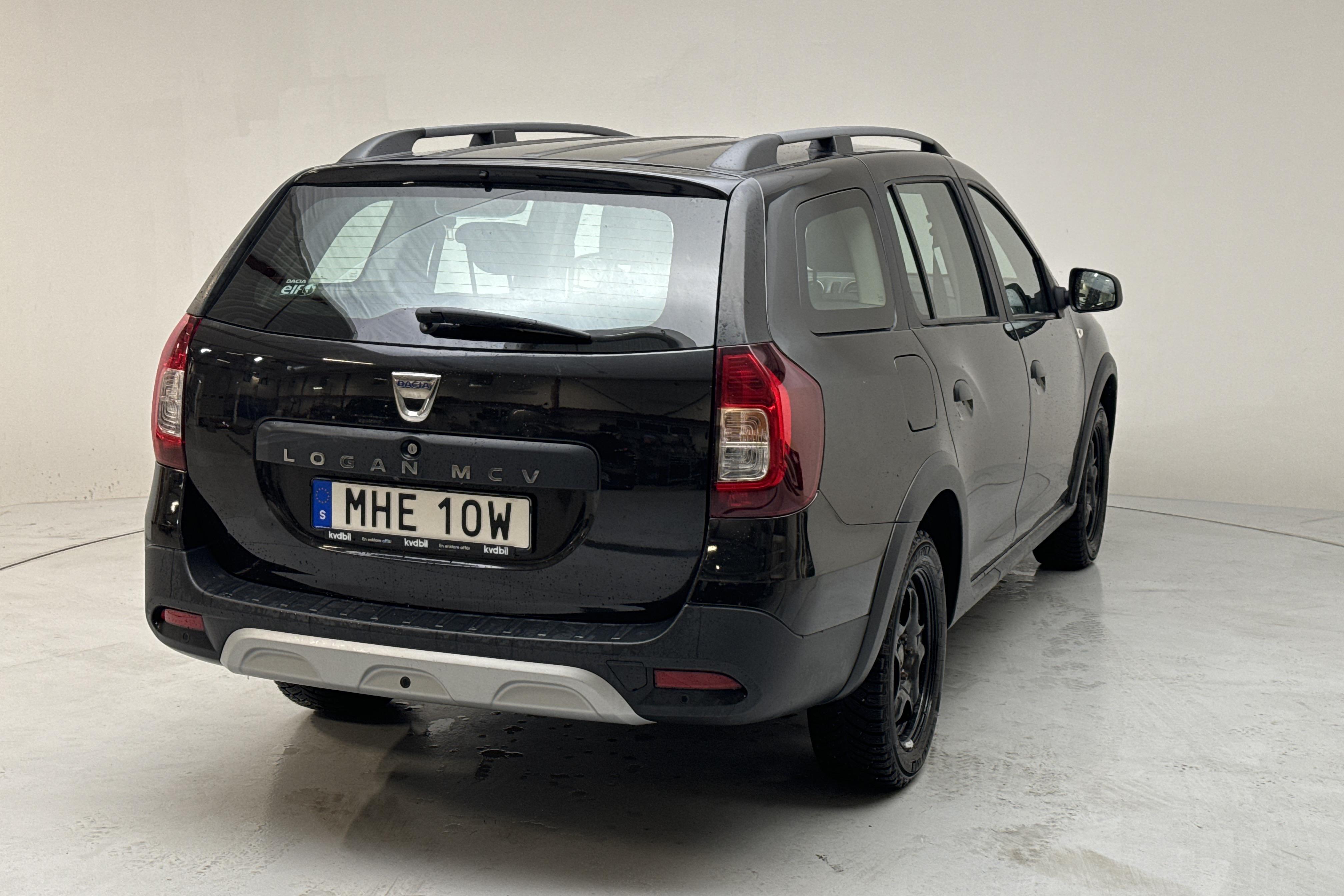 Dacia Logan MCV 0.9 TCe (90hk) - 5 560 mil - Manuell - svart - 2019