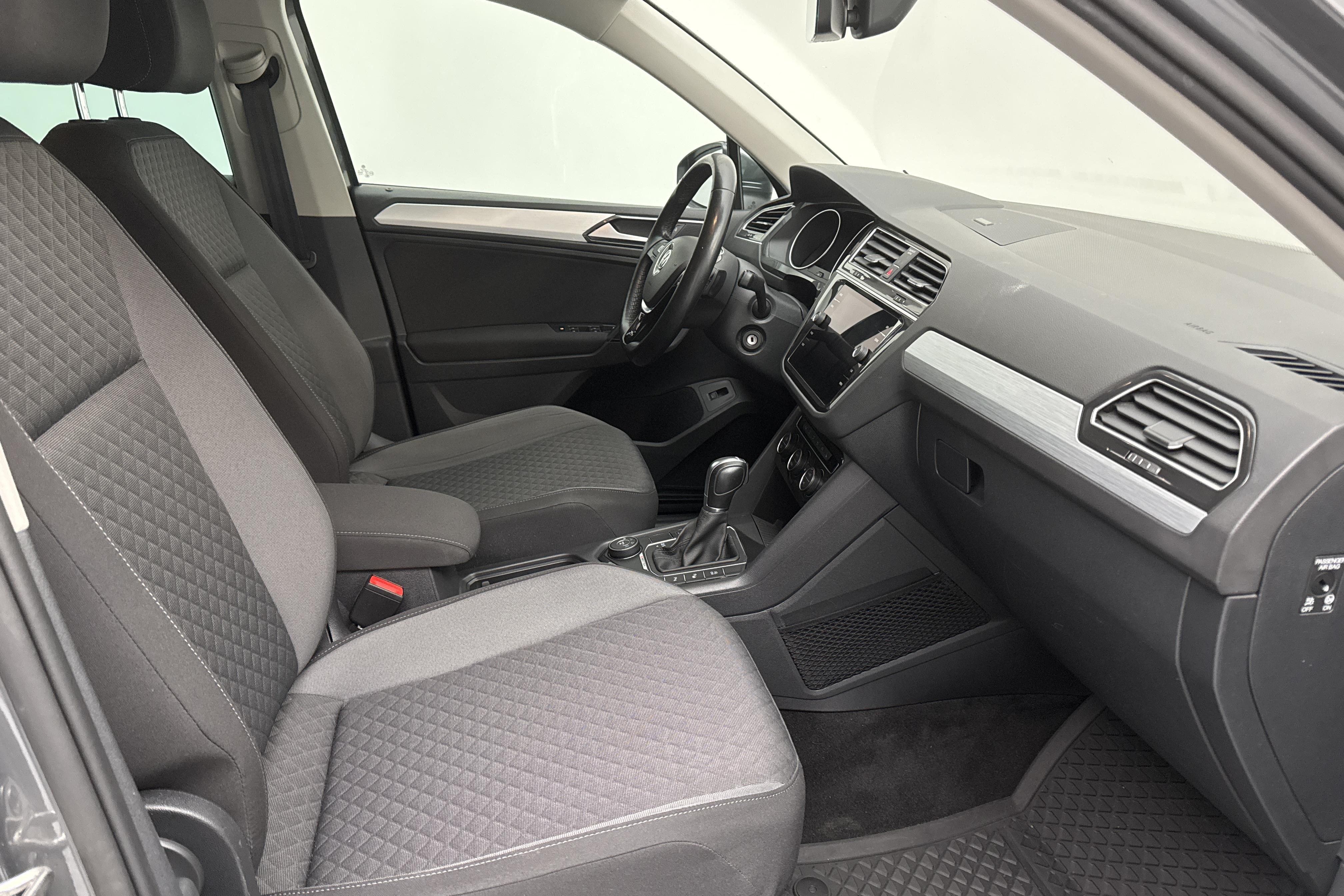 VW Tiguan 1.4 TSI 4MOTION (150hk) - 90 910 km - Automatic - Dark Grey - 2018