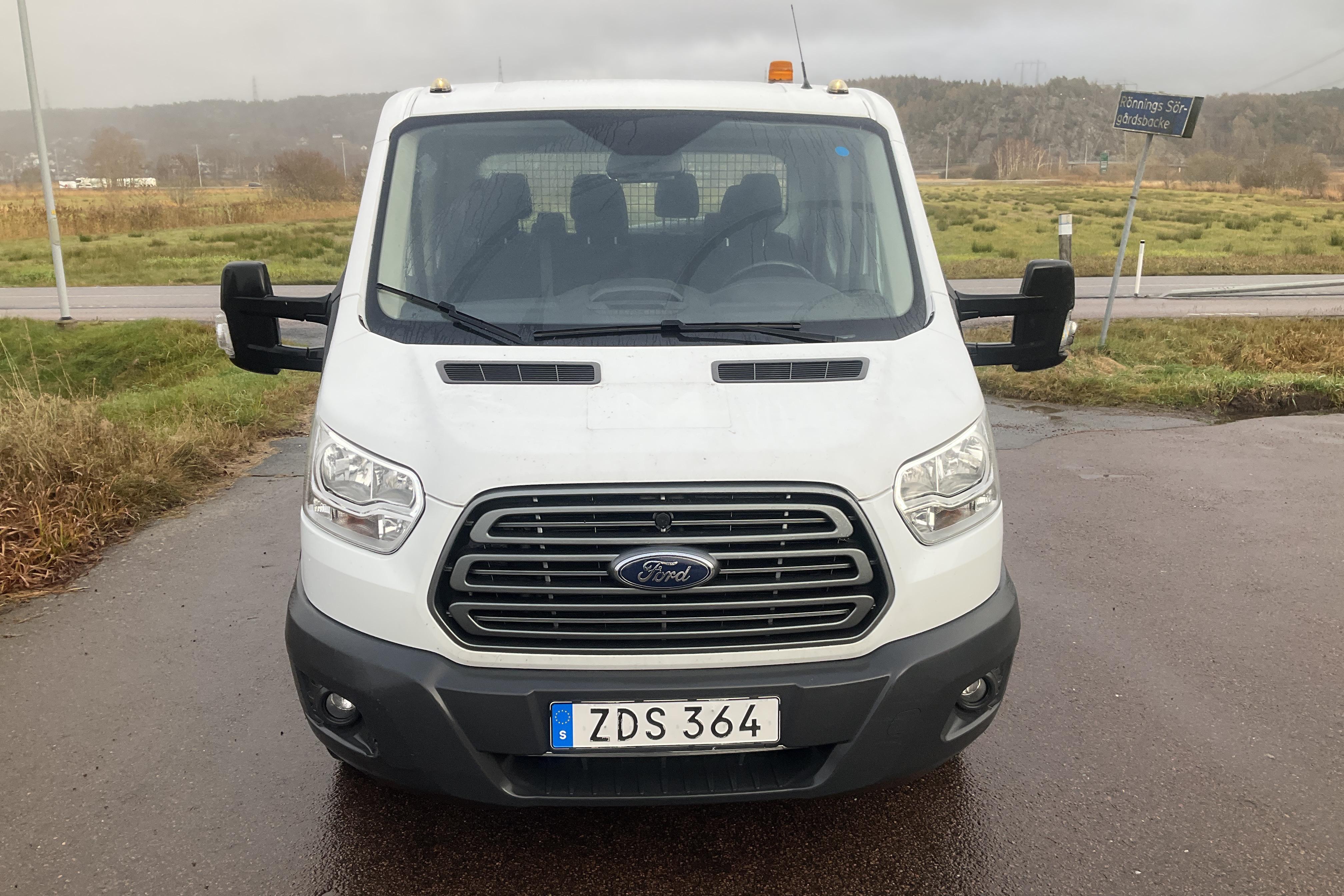 Ford Transit Chassi 350 2.0 TDCi 2WD (130hk) - 42 600 km - Manual - white - 2018