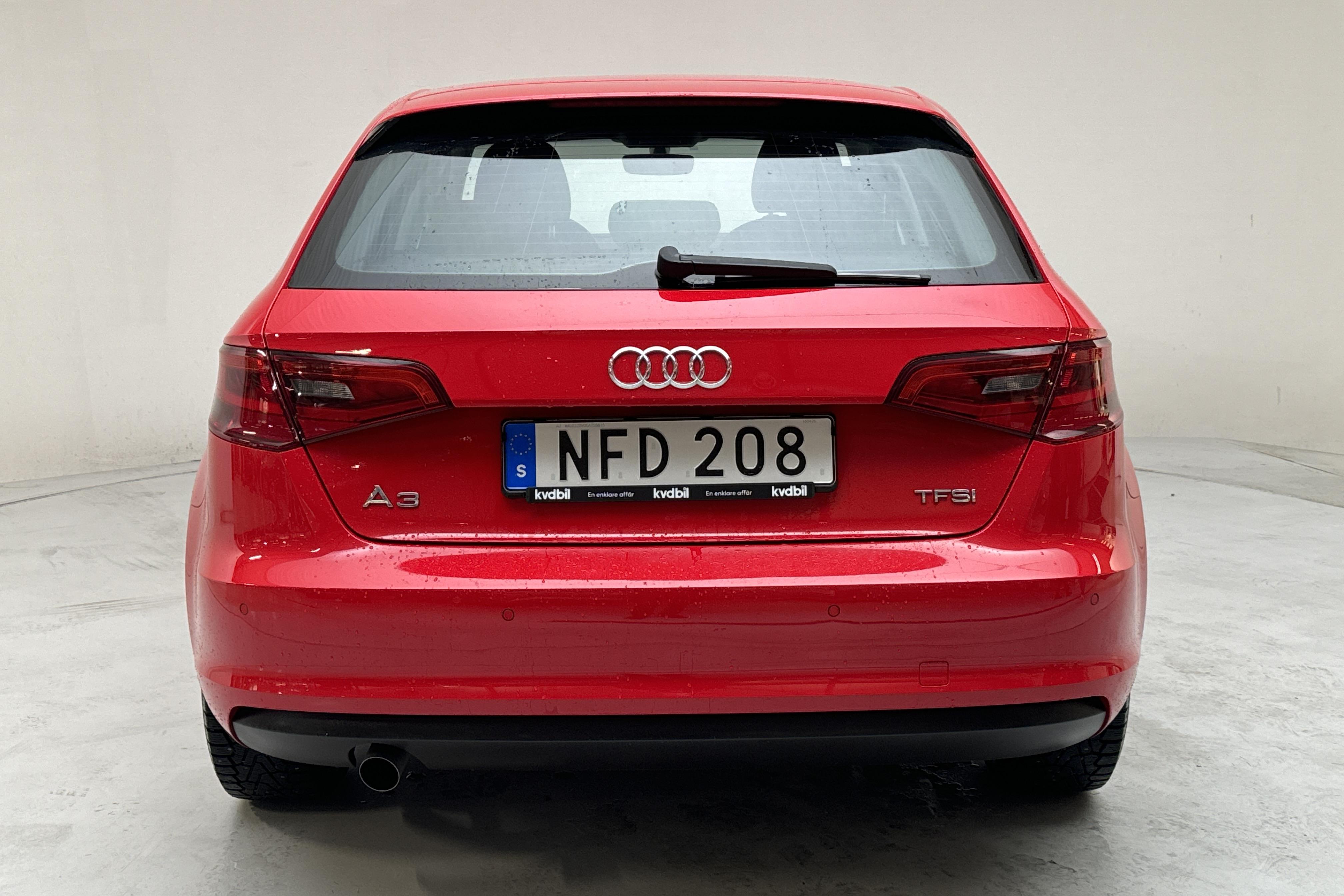 Audi A3 1.2 TFSI Sportback (110hk) - 91 730 km - Käsitsi - punane - 2016