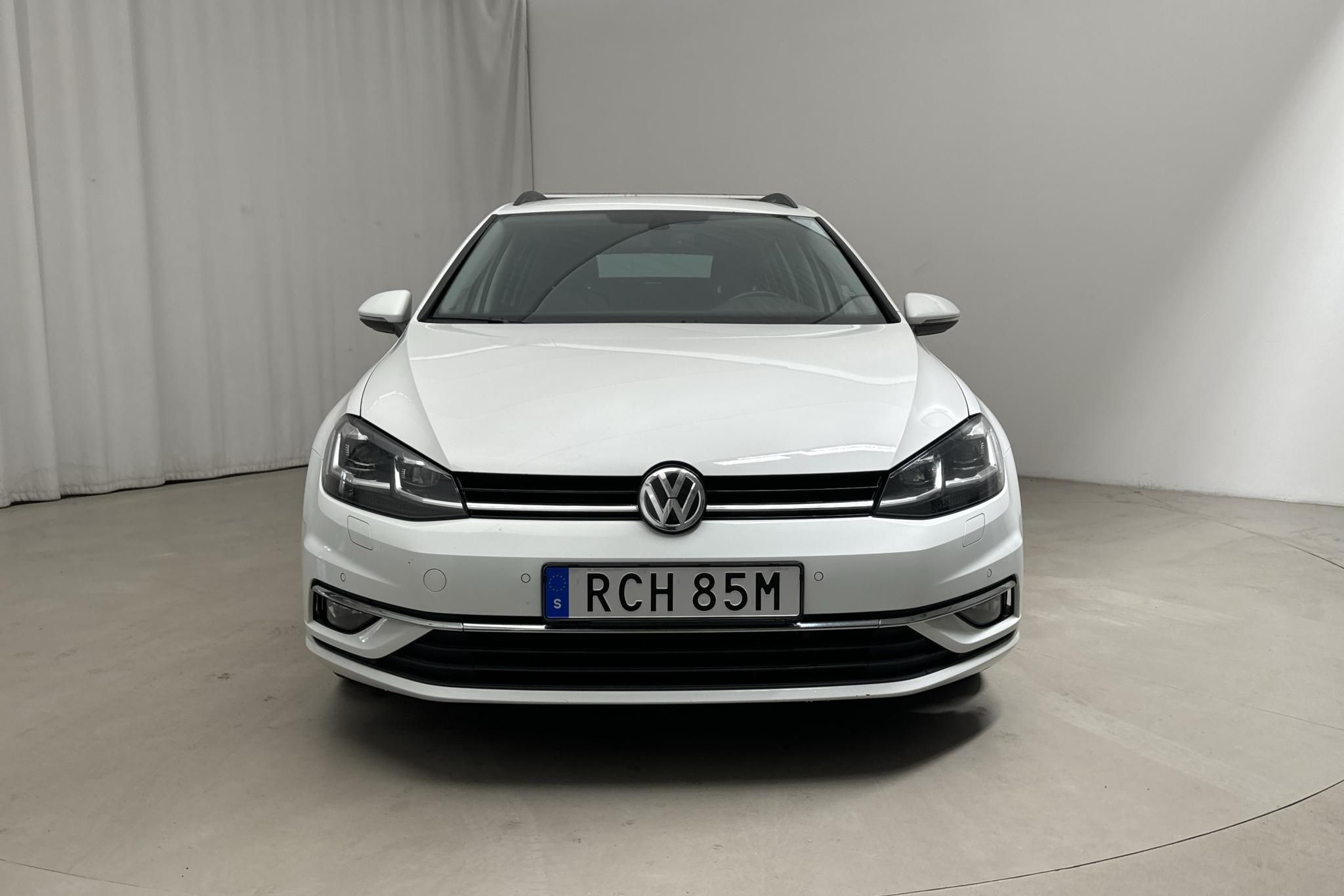 VW Golf VII 2.0 TDI Sportscombi (150hk) - 139 160 km - Automaatne - valge - 2020